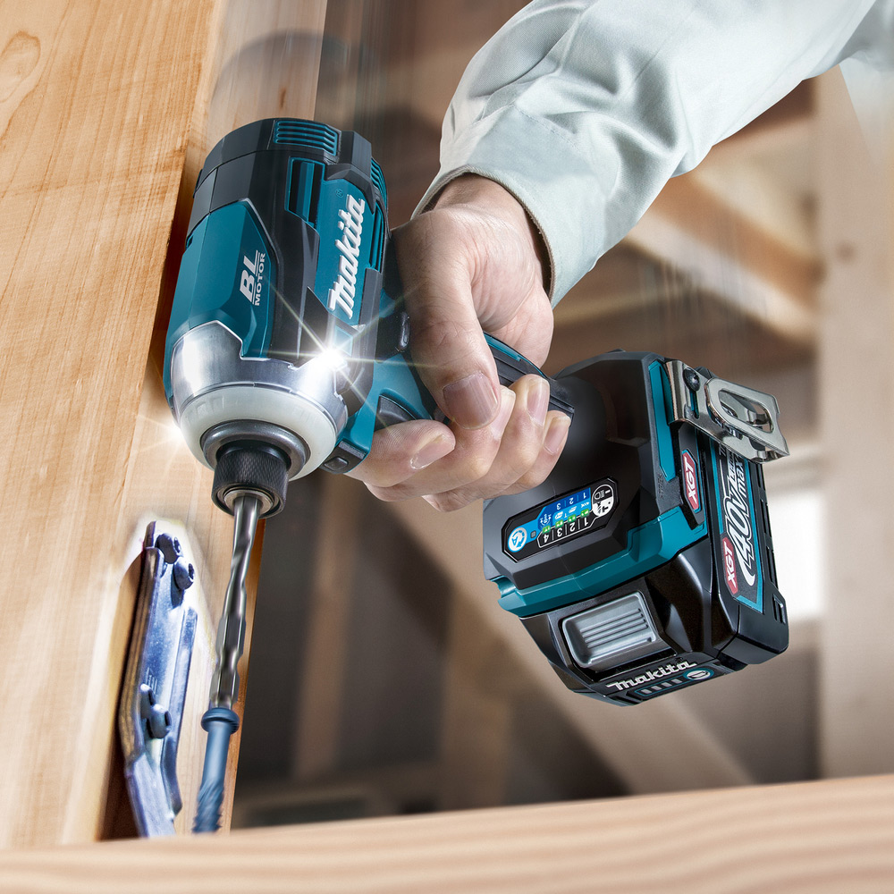 Slagskrutrekker Makita TD001GZ 40V XGT Uten Batteri og Lader