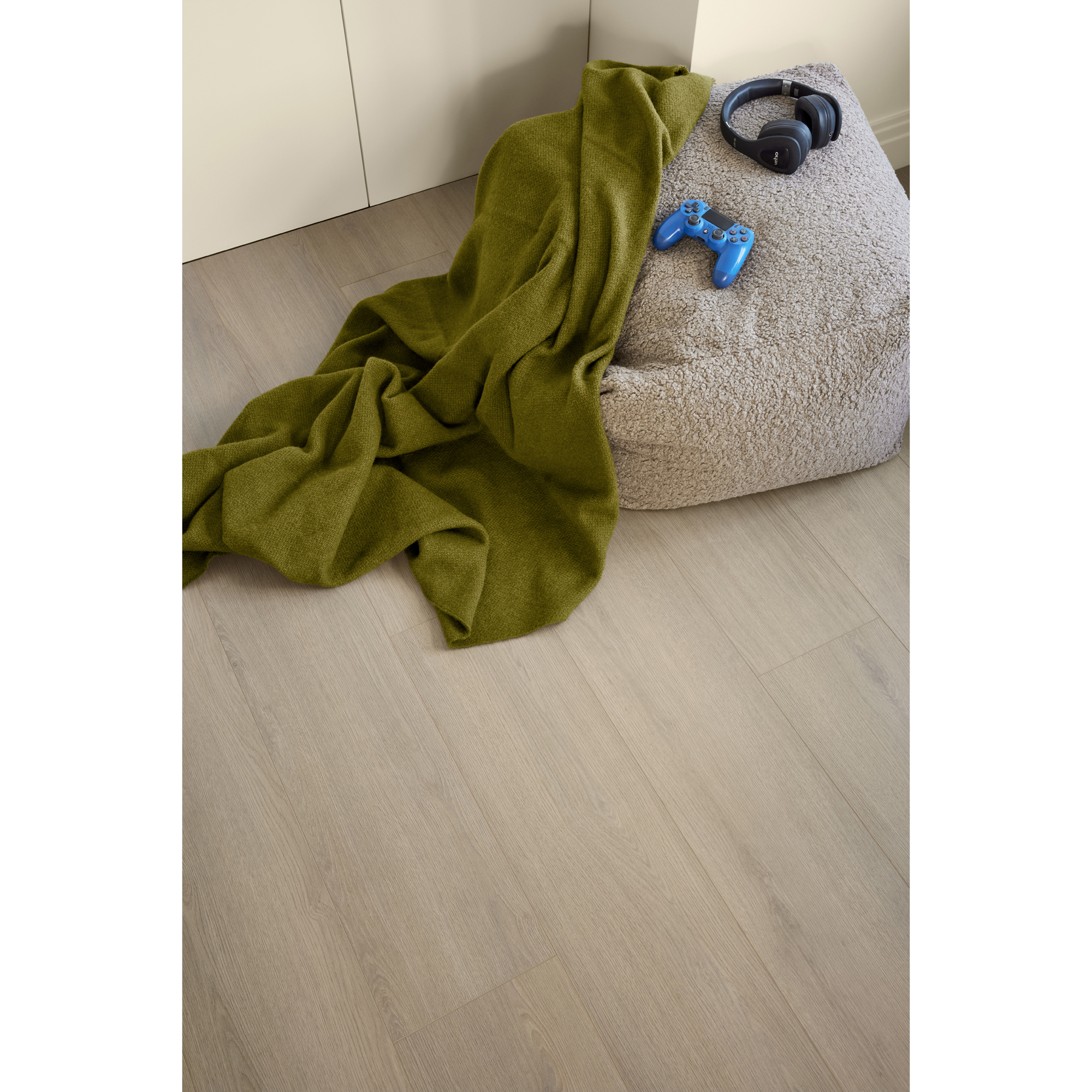 Laminatgulv BerryAlloc Ocean 8 XL Select Light Brown. 