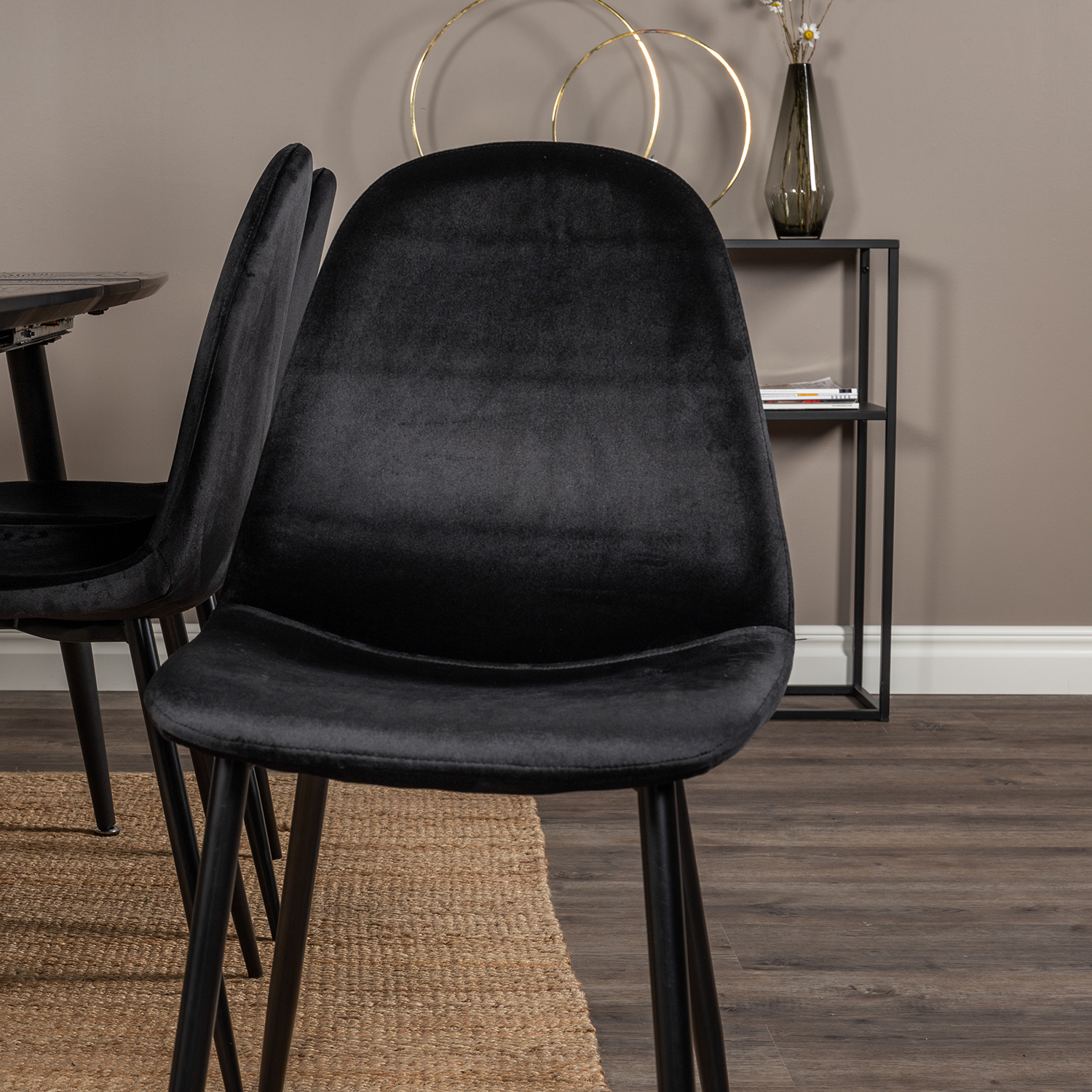 Spisegruppe Venture Home Gold med 6 Polar Stoler