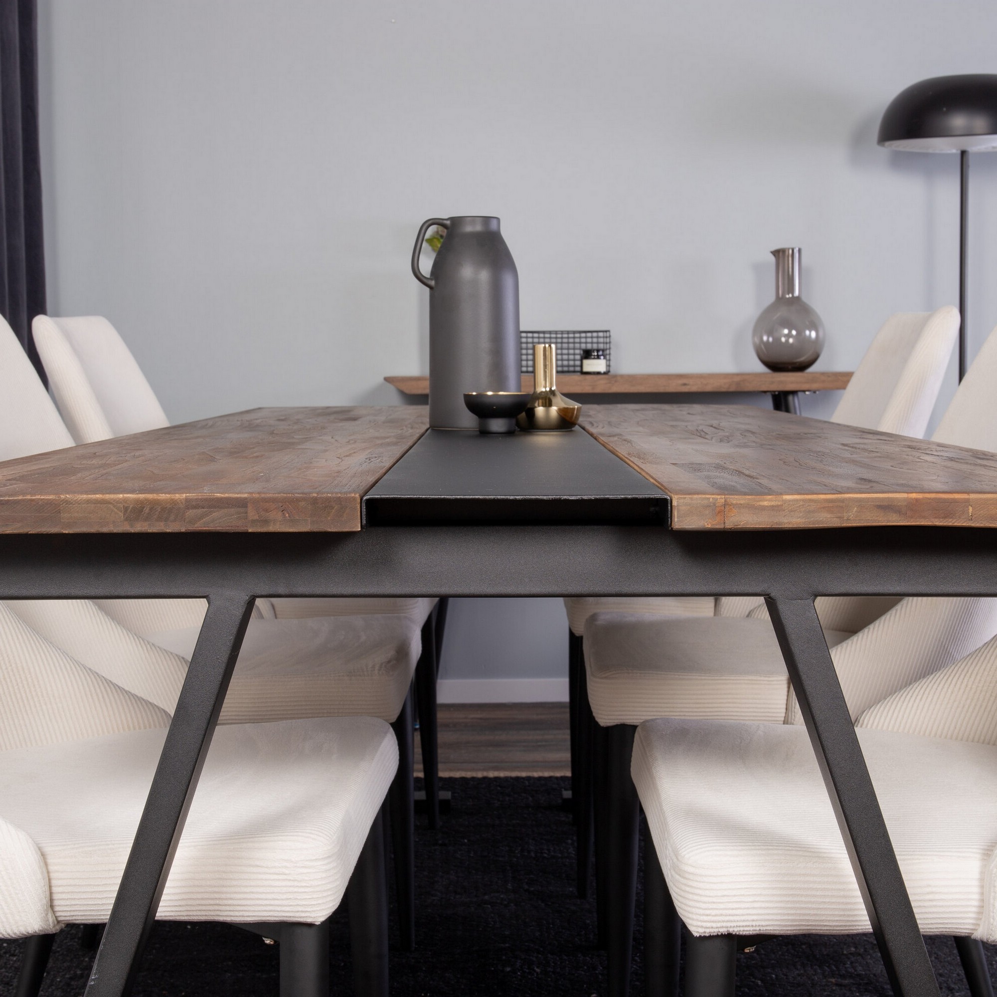 Spisegruppe Venture Home Jakarta med 6stk Leone Stoler