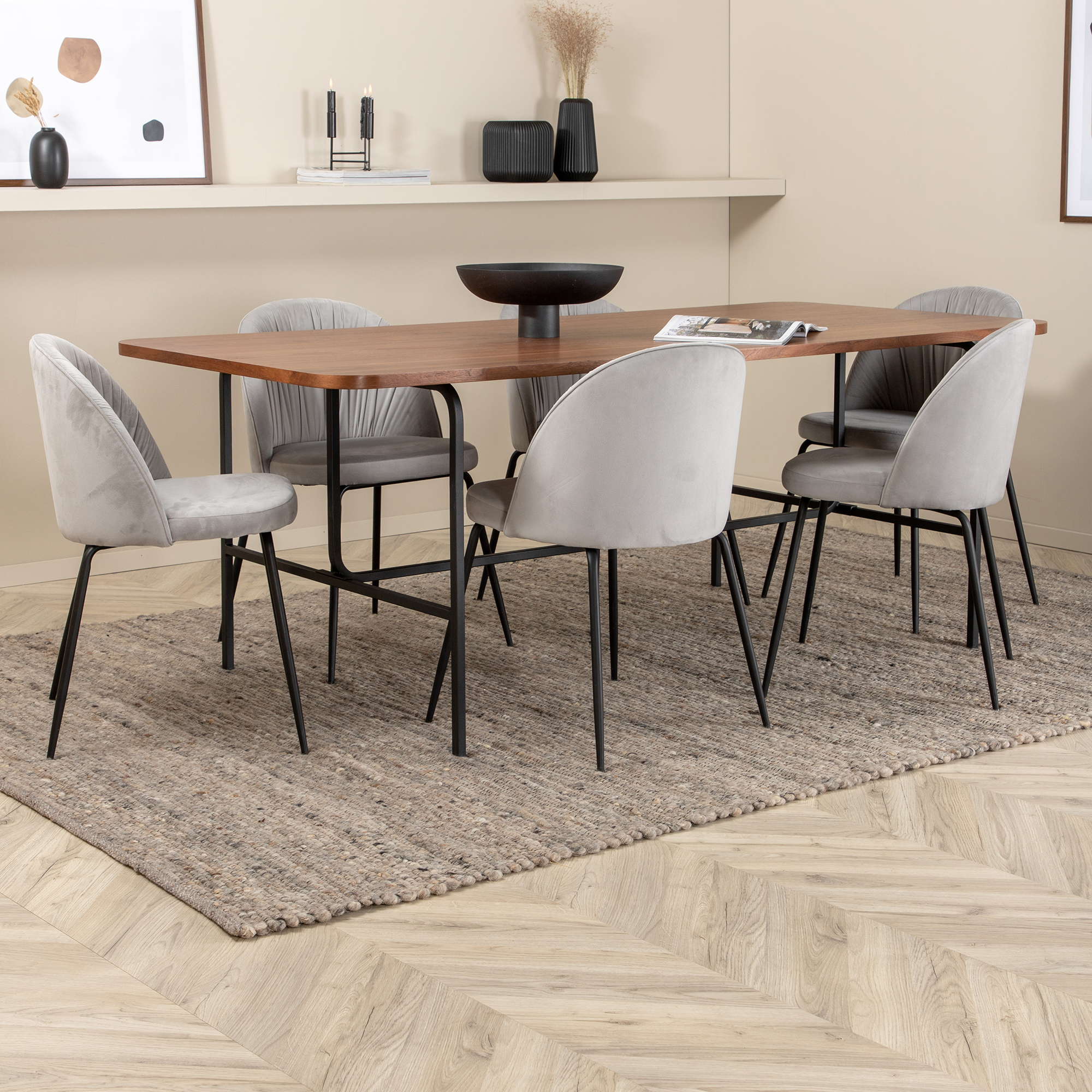 Spisegruppe Venture Home Chicago med 6 Wrigley Stoler
