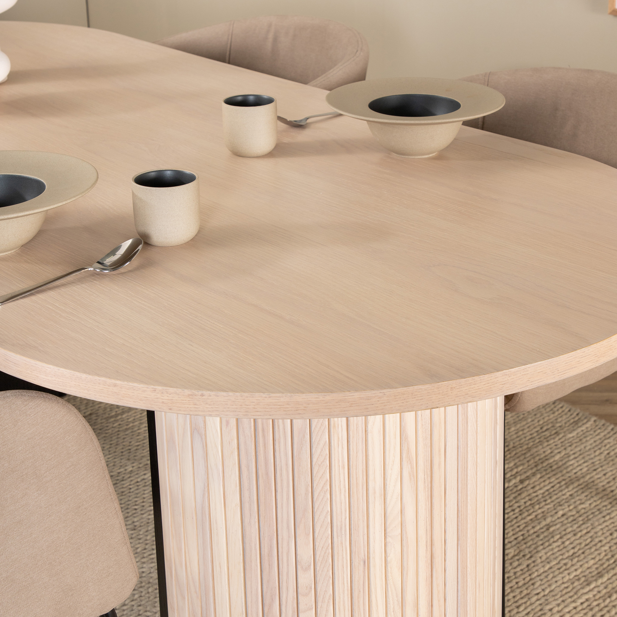 Spisegruppe Venture Home Bianca med 4 Bergen Stoler Polyester