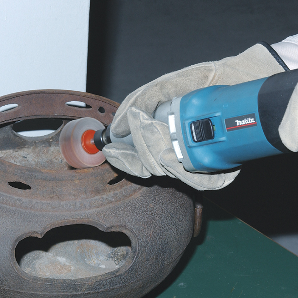 Rettsliper Makita GD0810C
