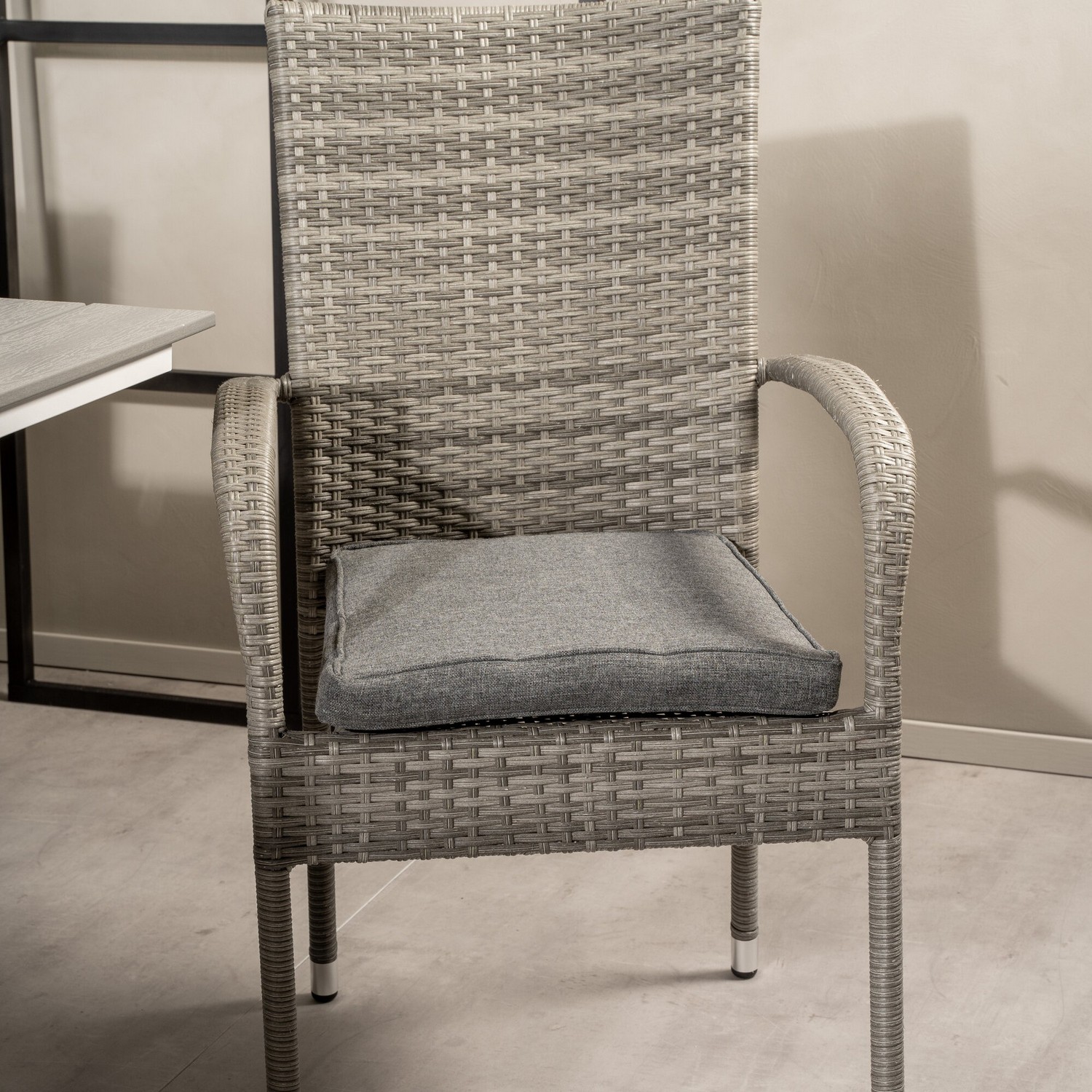 Spisegruppe Venture Home Lova 160/240 med 8 Asta Stoler