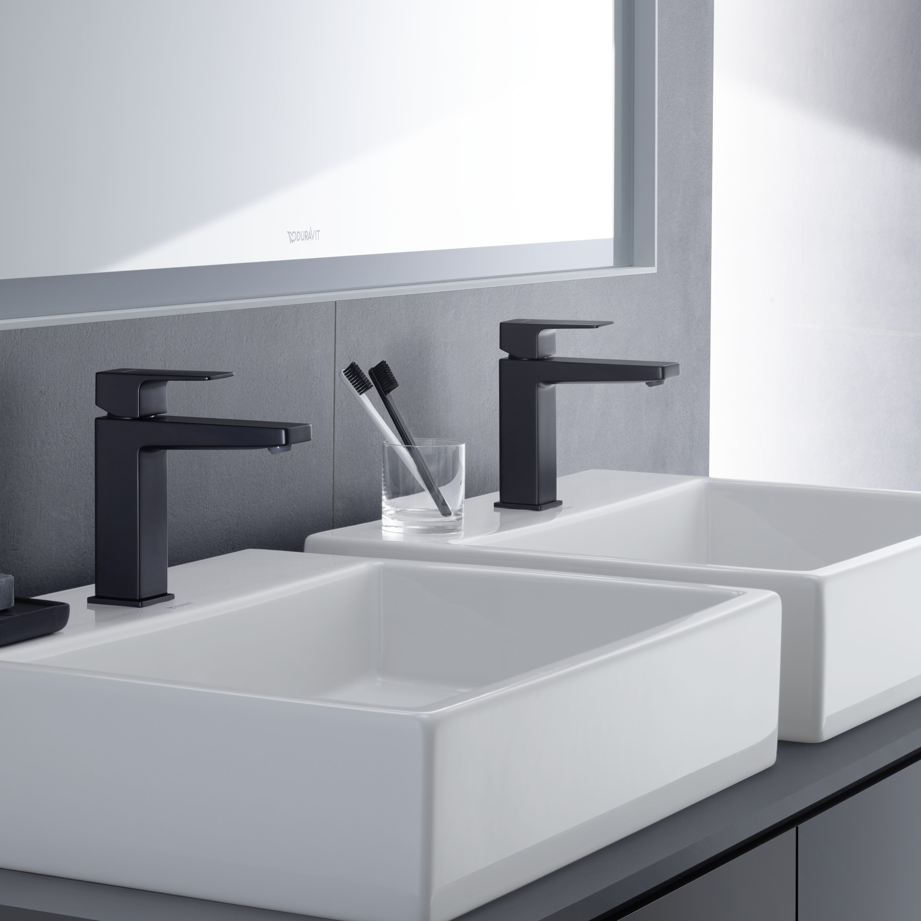 Servantbatteri Duravit Manhattan M
