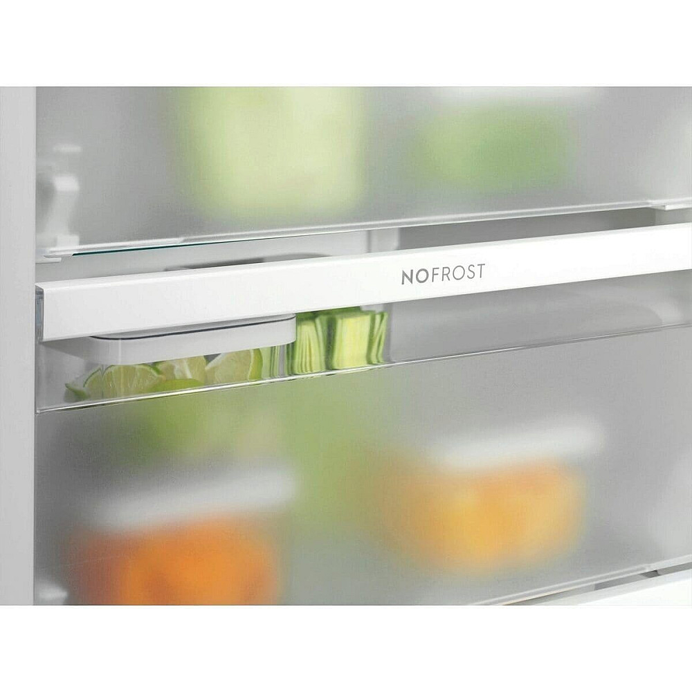 Integrert Fryseskap Electrolux EUN7NE18S med No Frost og FastFreeze Teknologi