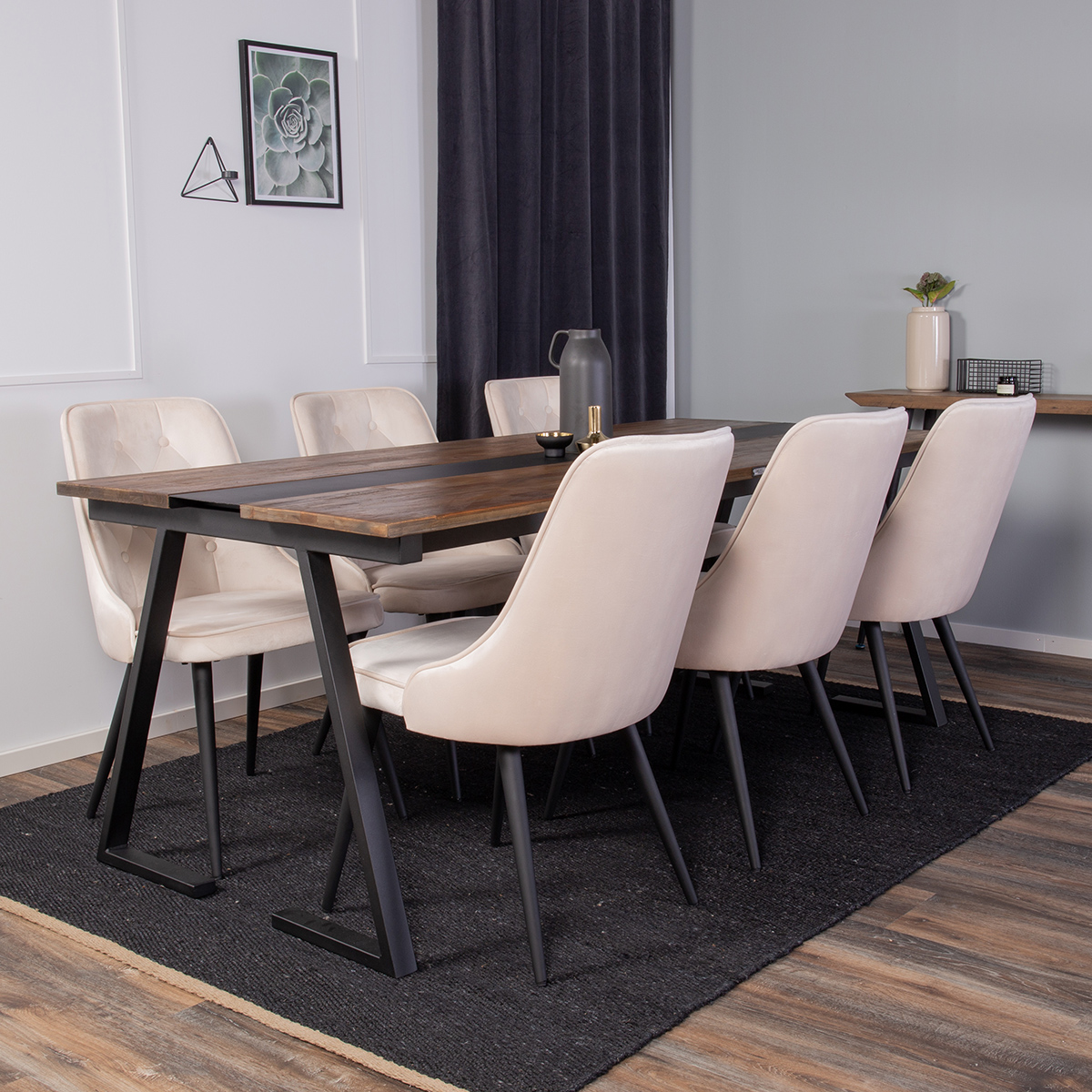 Spisegruppe Venture Home Jane med 6 Vera Stoler Fløyel