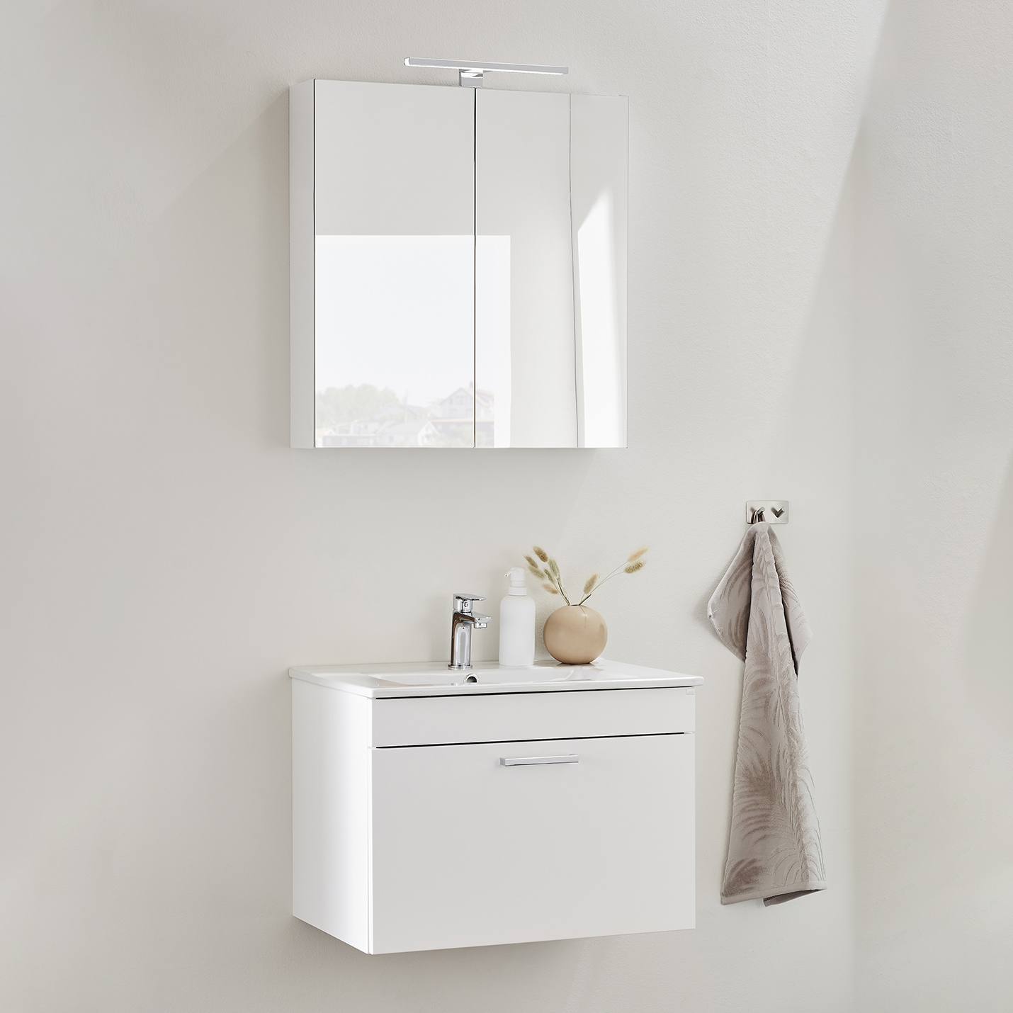 Möbelpaket Hafa Go med Spegelskåp