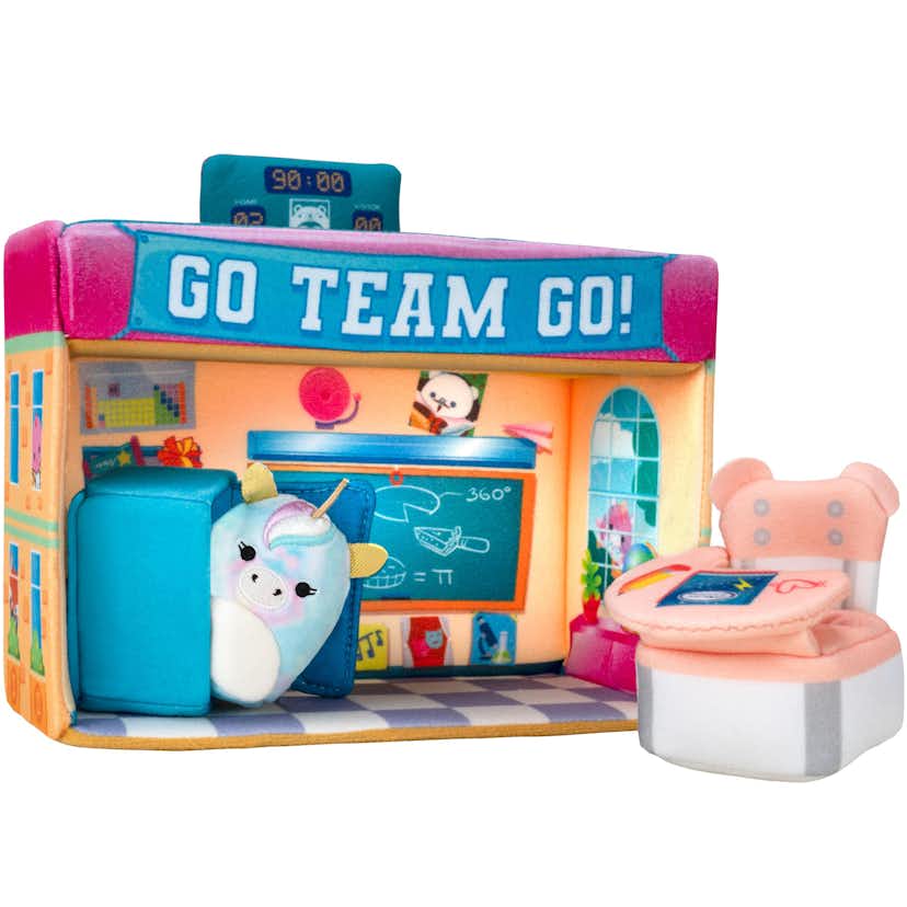 Leksak Squishmallows Squishville Play Scene - Academy Fall 22