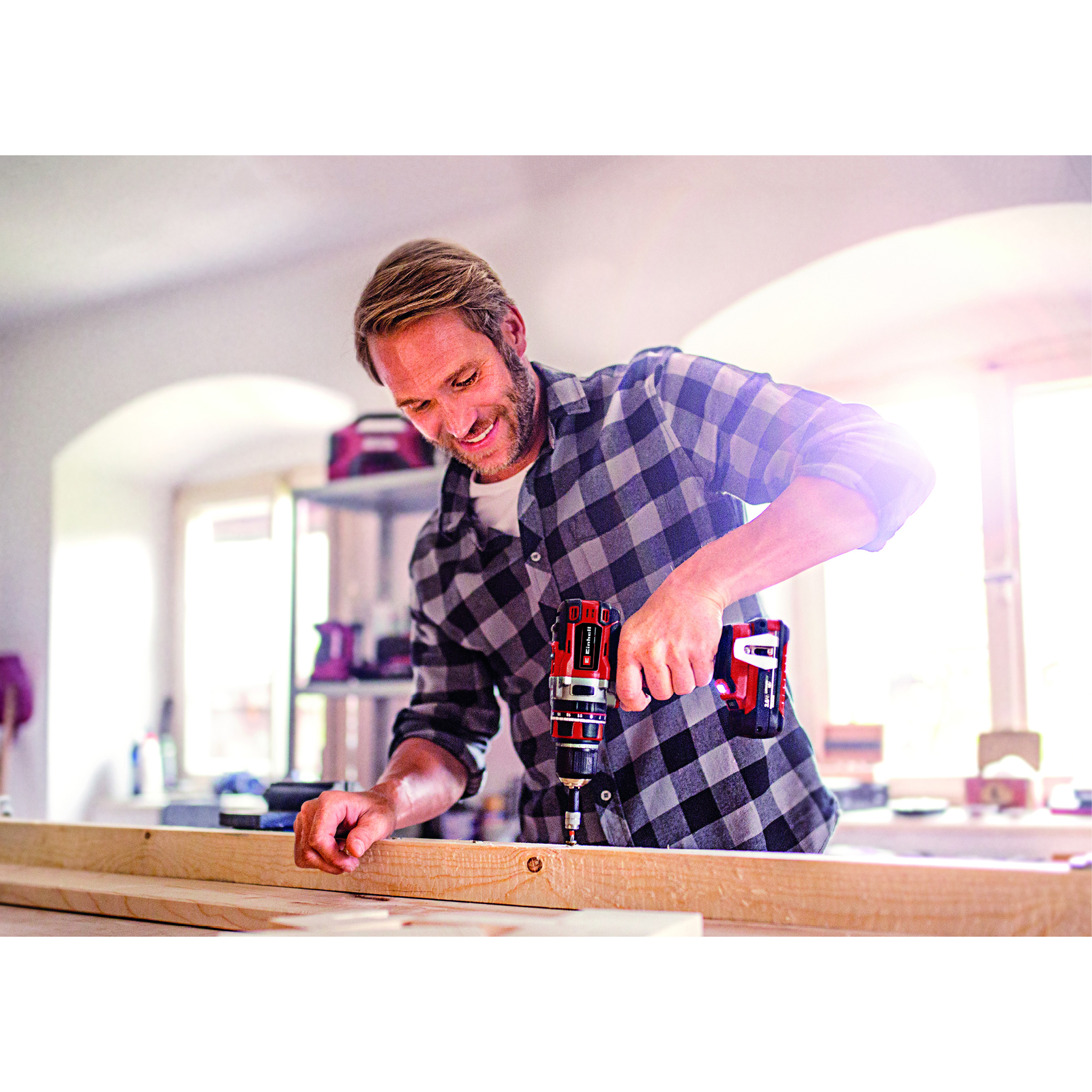 Slagbormaskin Einhell TE-CD 18V med Batteri, Lader & Veske