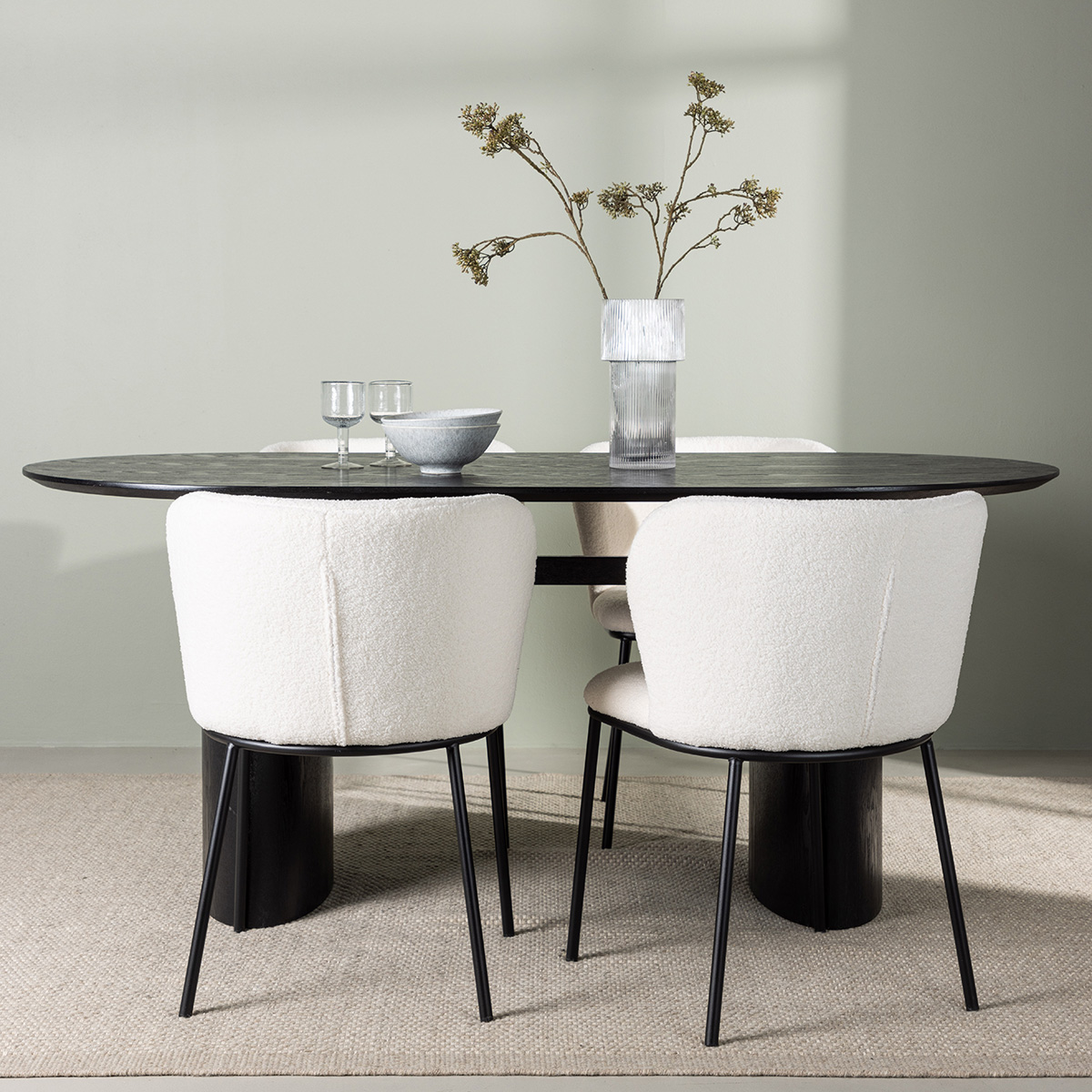 Spisegruppe Venture Home Isolde med 4 stk Edina Stoler