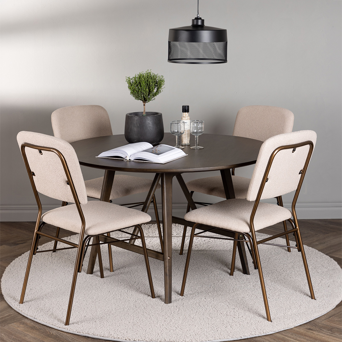 Spisegruppe Venture Home Kaseidon Ø100 cm med 4 stk Seda Stoler