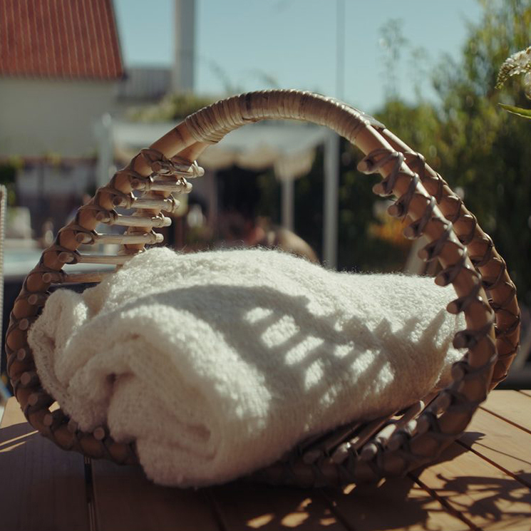 Vedkurv Hillerstorp Elda Grå