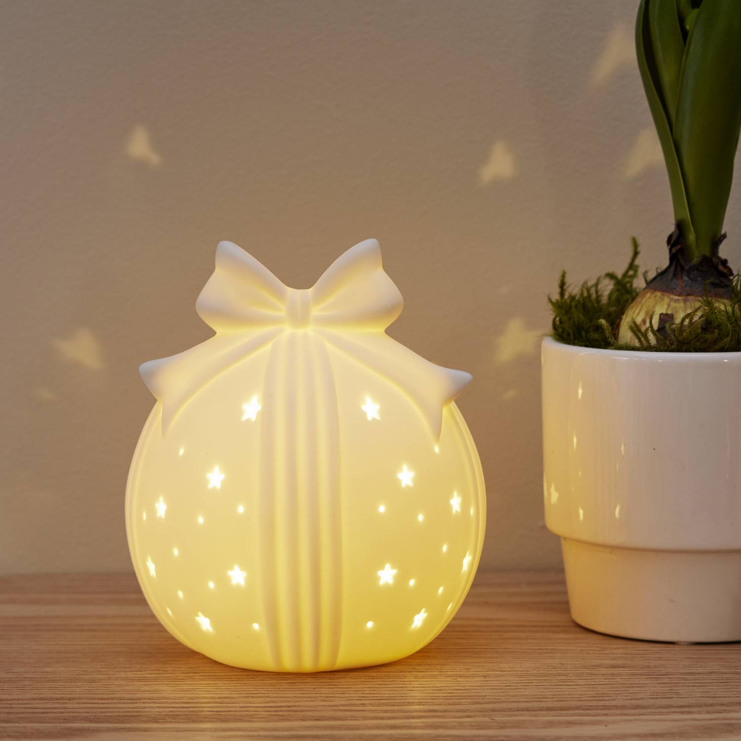 Borddekorasjon Star Trading Rozy Julepynt Porselensdekor