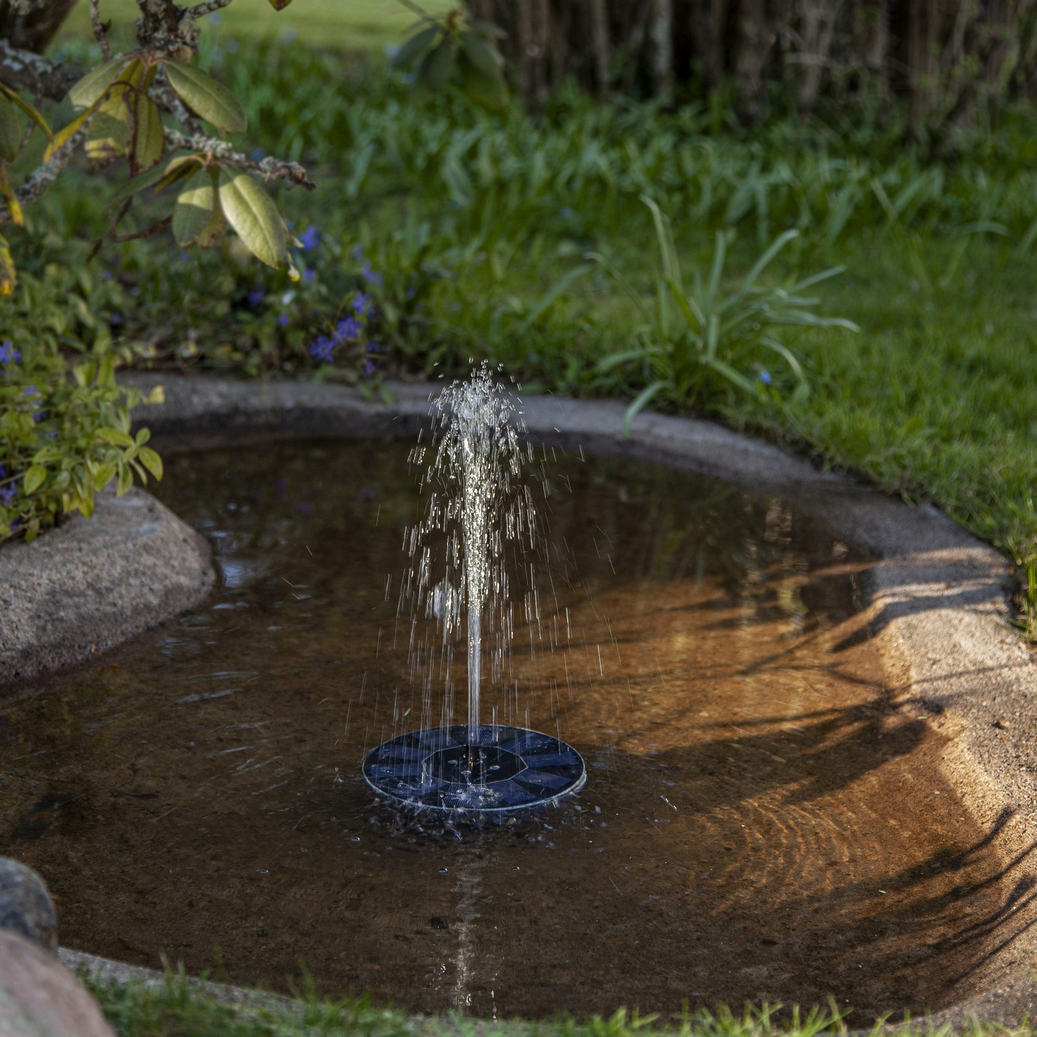 Solcelledekorasjon Star Trading Fontene RGB LED
