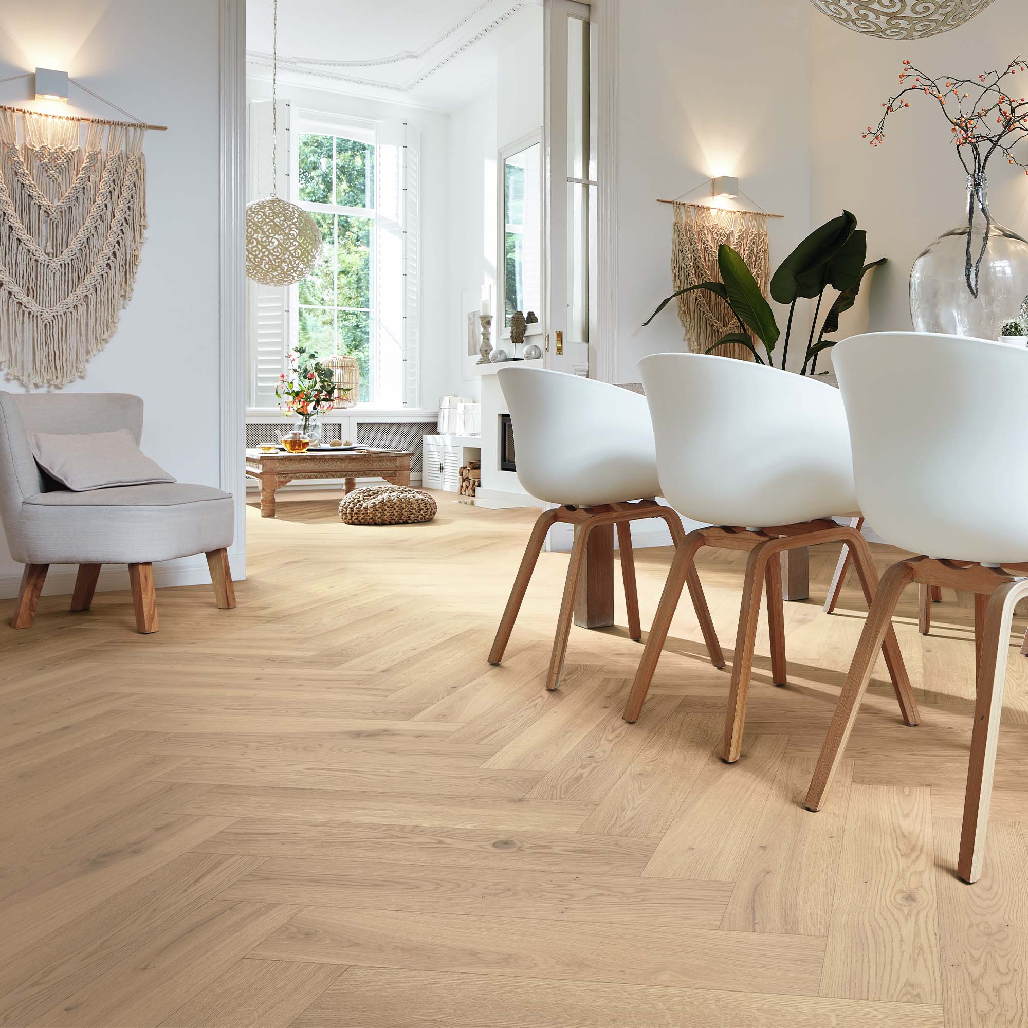 Parkettgolv Meister 9021 PS 500 Borstad Ultramattlackad Ek Fiskbensparkett