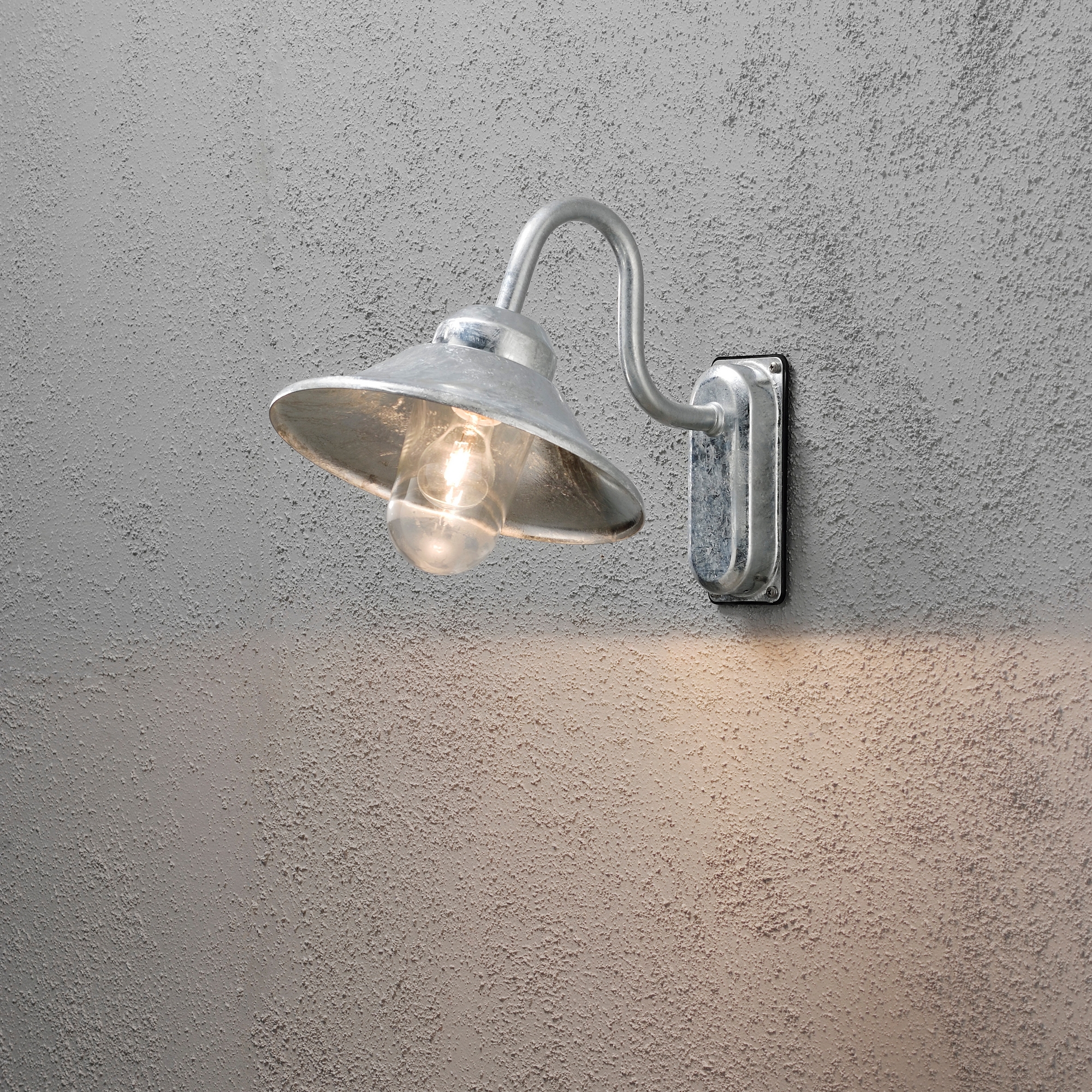 Vegglampe Gnosjö Konstsmide Vega E27 30 cm