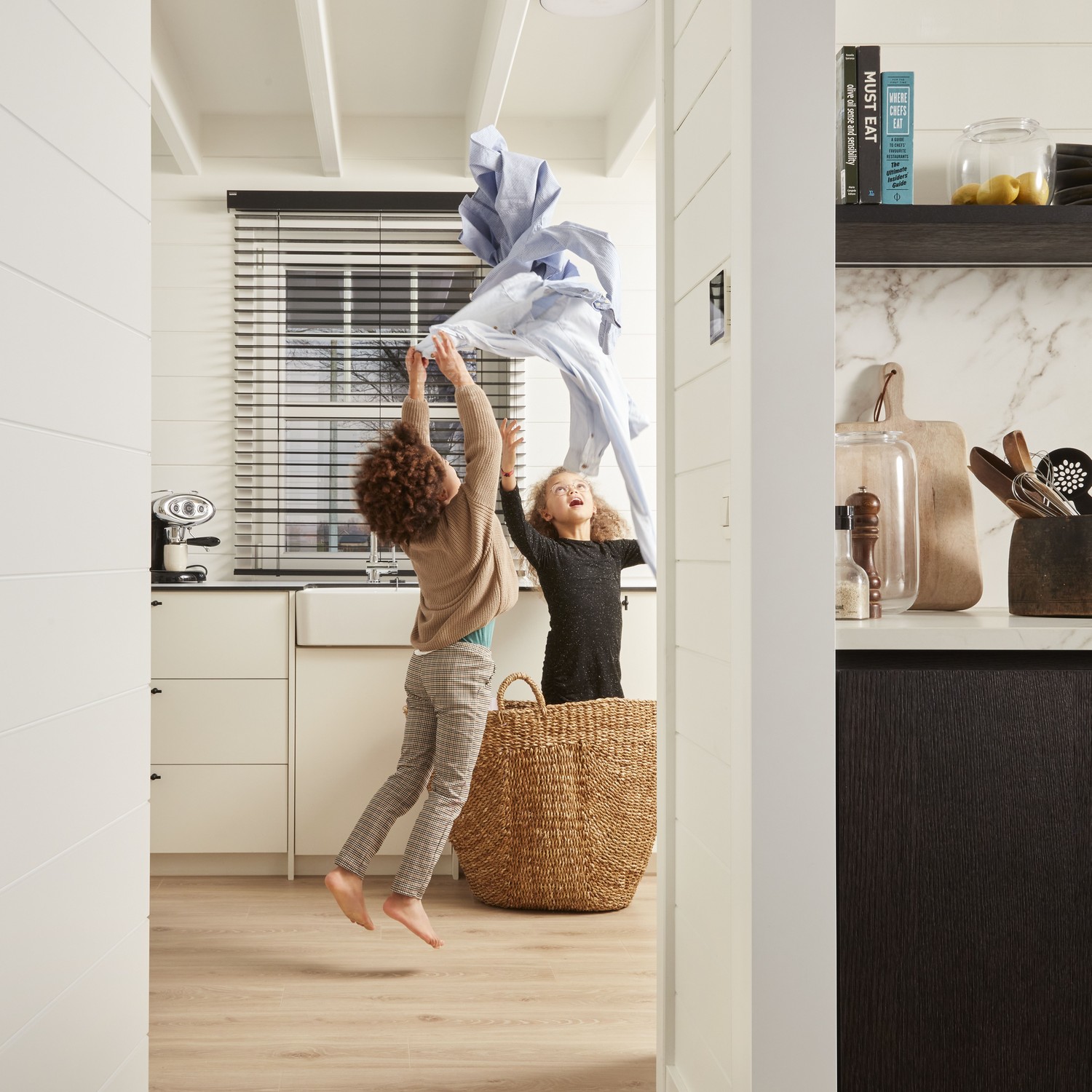 Laminatgulv BerryAlloc Ocean 8 V4 XL Bloom Sand Natur