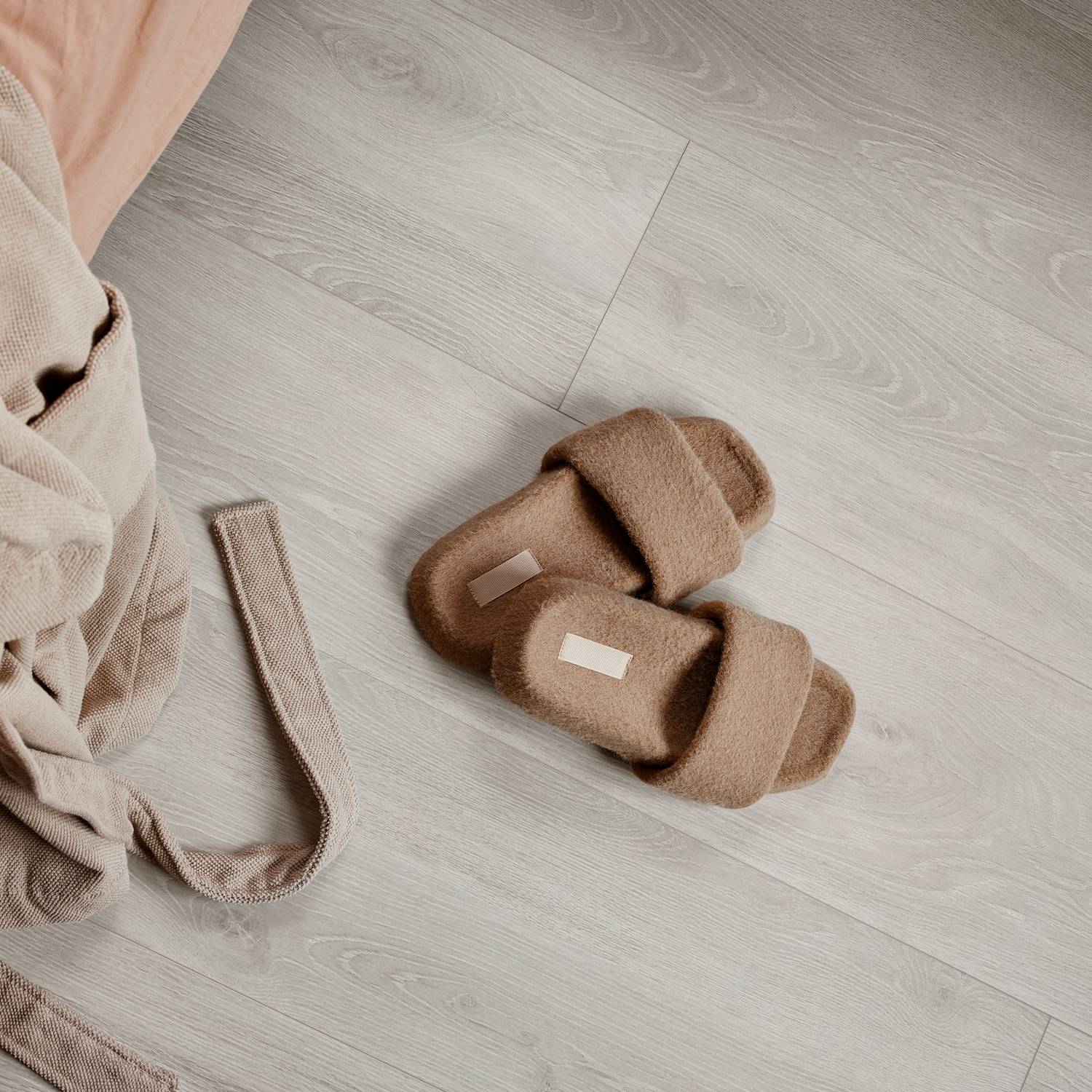 Laminatgulv BerryAlloc Ocean 12 V4 Bloom Silver Grey