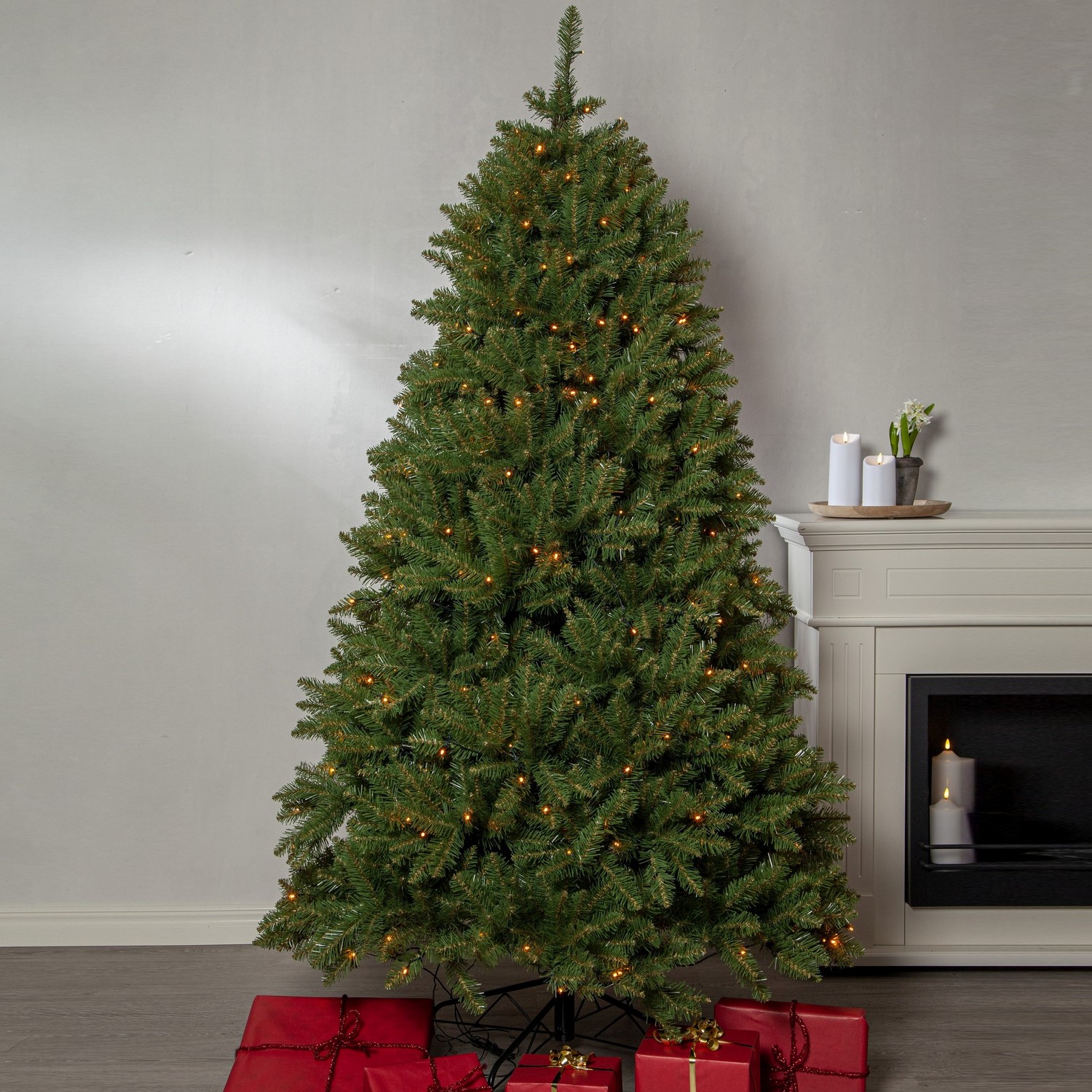 Juletre Star Trading med LED Narvik 210 cm