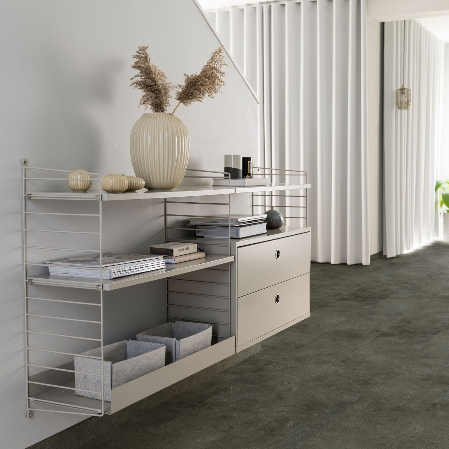 Vinylgulv Pergo Isefjord Pad Pro Dark Gritty Stone