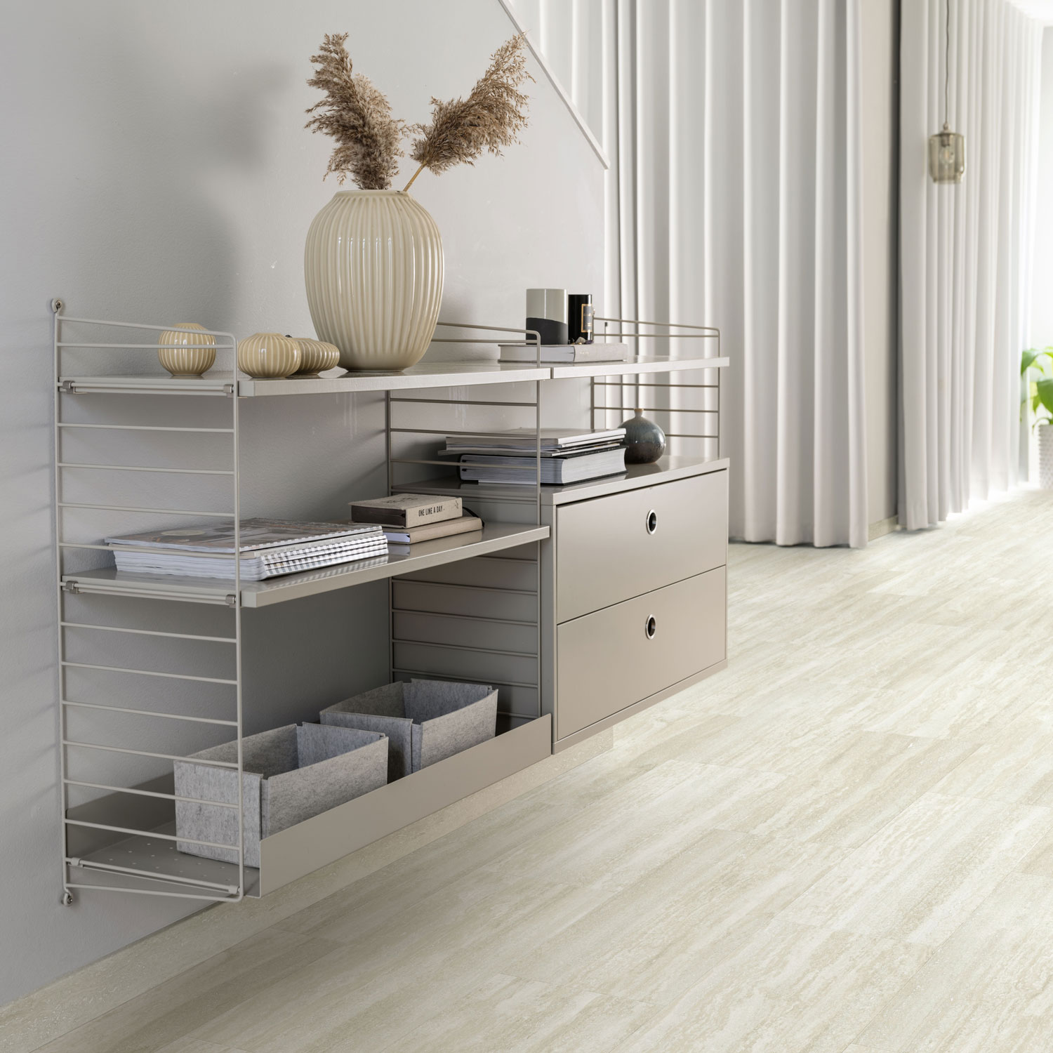 Vinylgulv Pergo Isefjord Pad Pro Ivory Travertine