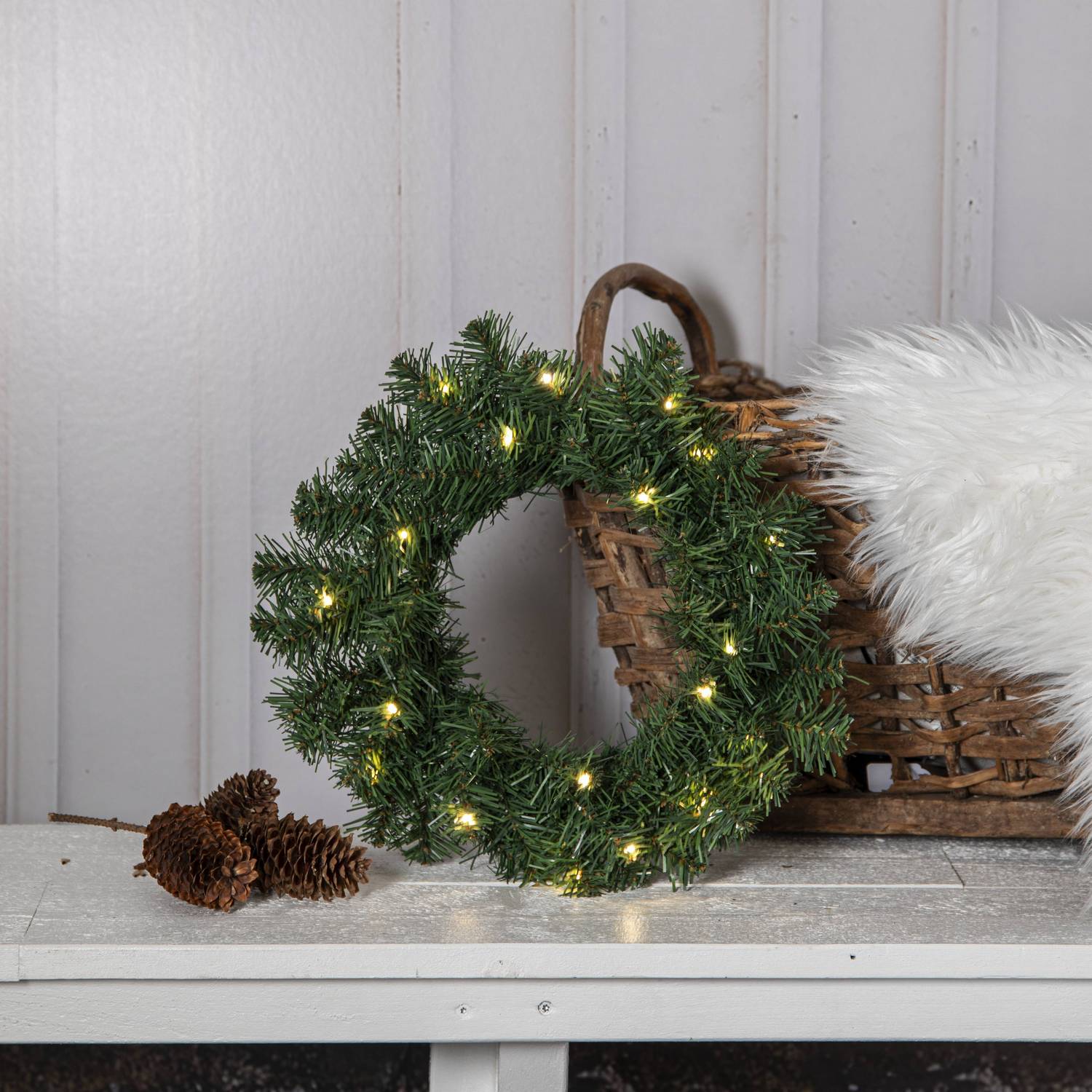 Krans Star Trading Dalbo med LED