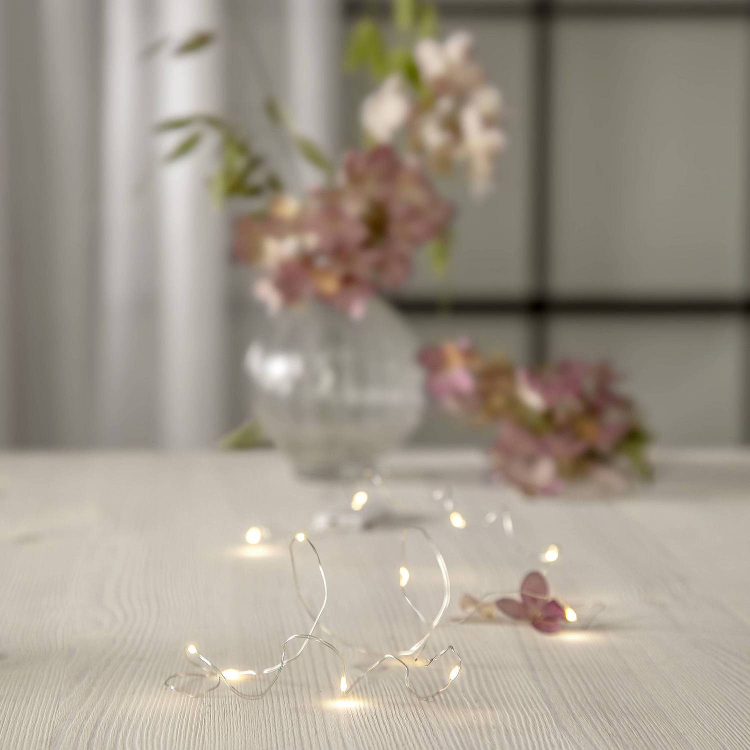 Lyslenke Star Trading Dew Drop LED 12 Lys Batteridrevet