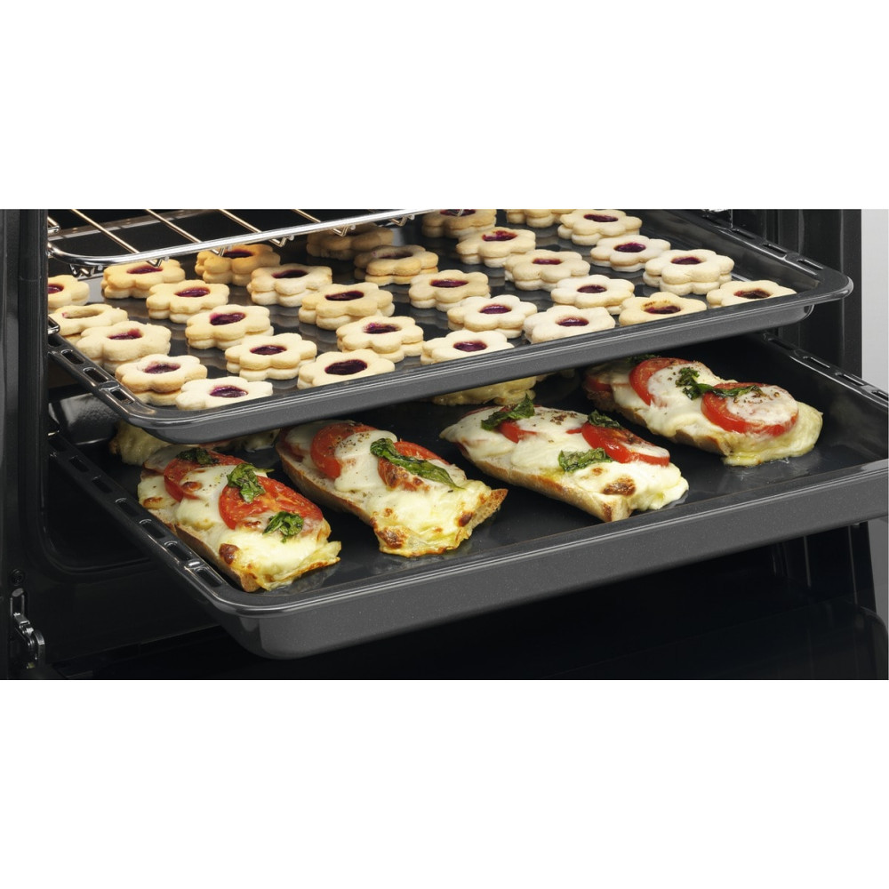 Induksjonsovn Electrolux LKI66440SK 600 SteamBake 60 Ovn med Induksjonstopp Svart