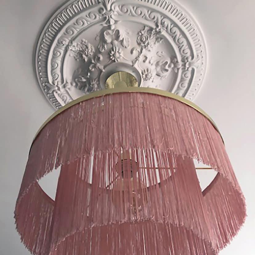 Taklampe Globen Lighting Frans Messing/Rosa -