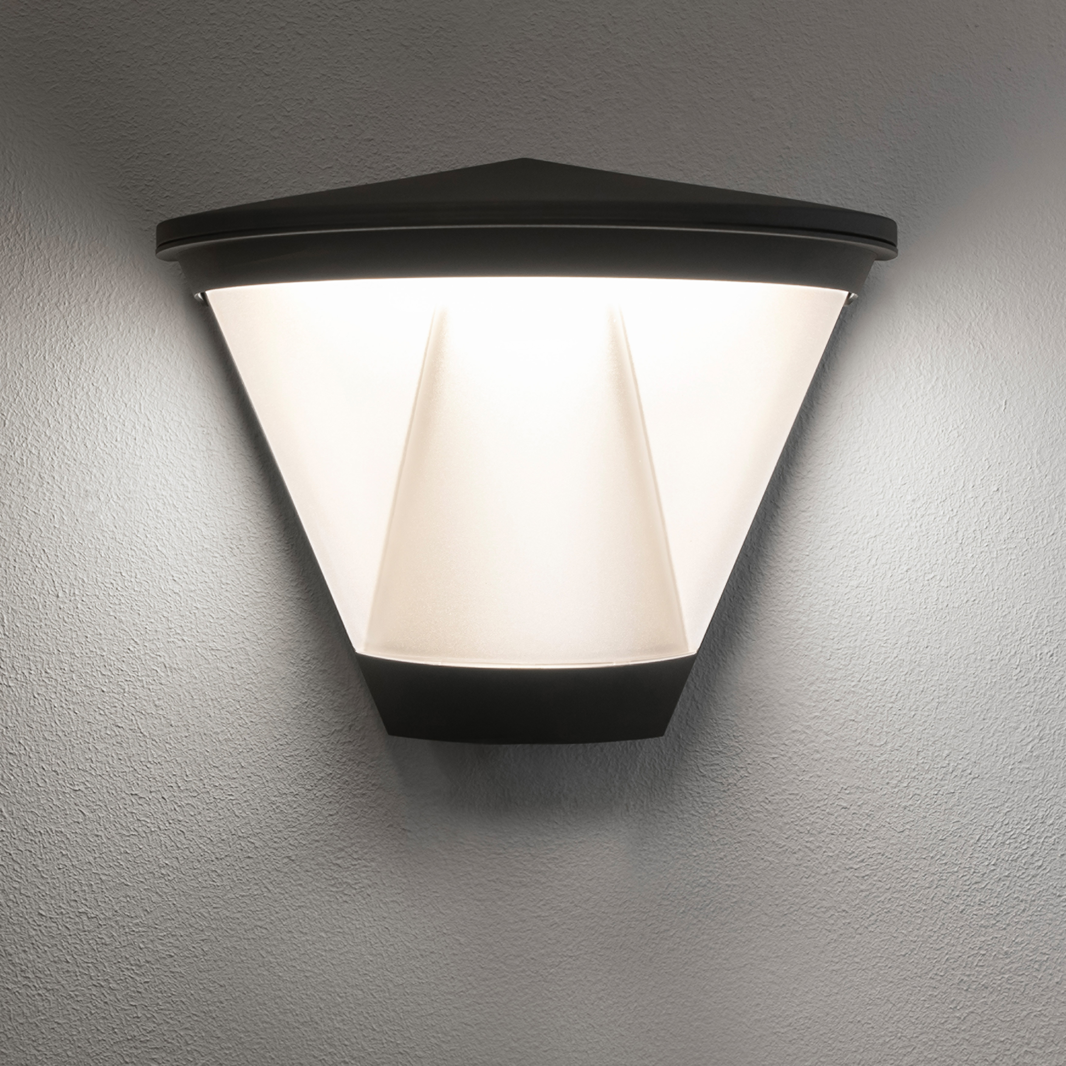 Veggarmatur Hide-A-Lite Pave Wall