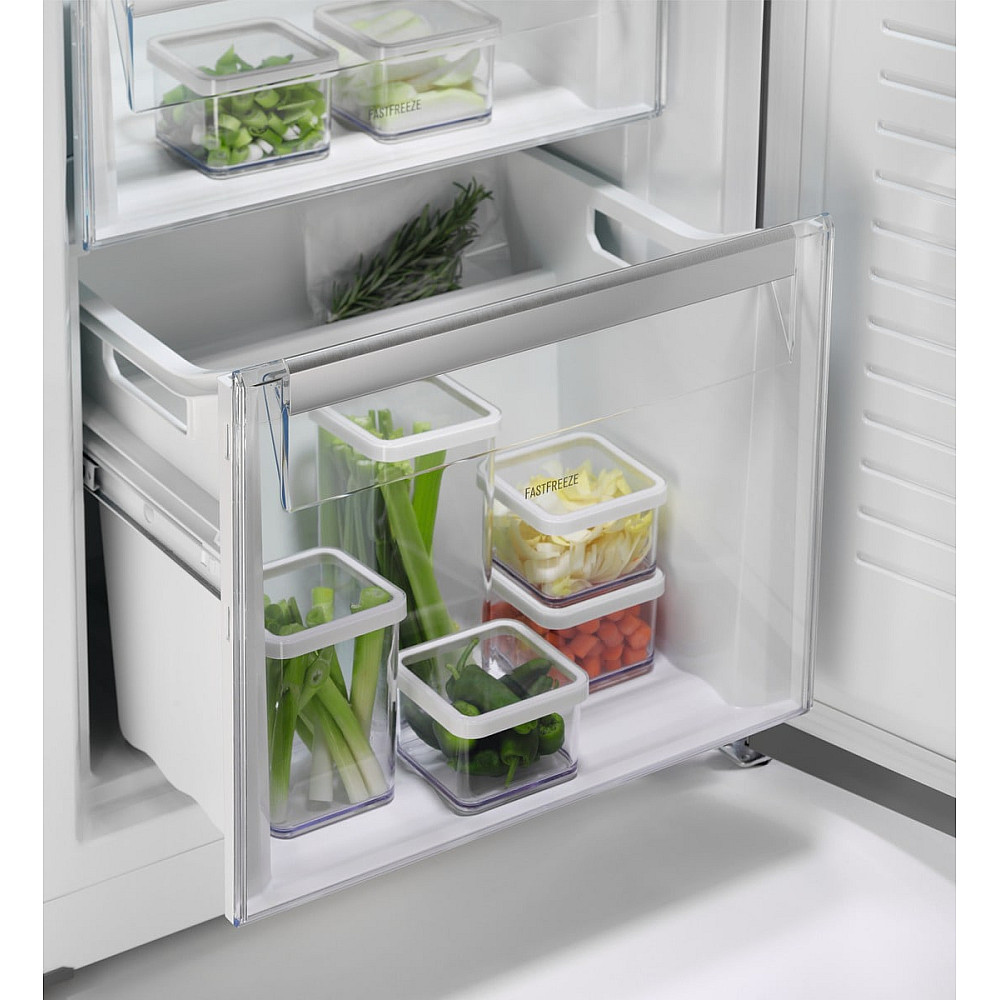 Frittstående Fryseskap Electrolux LUC4NE2W1