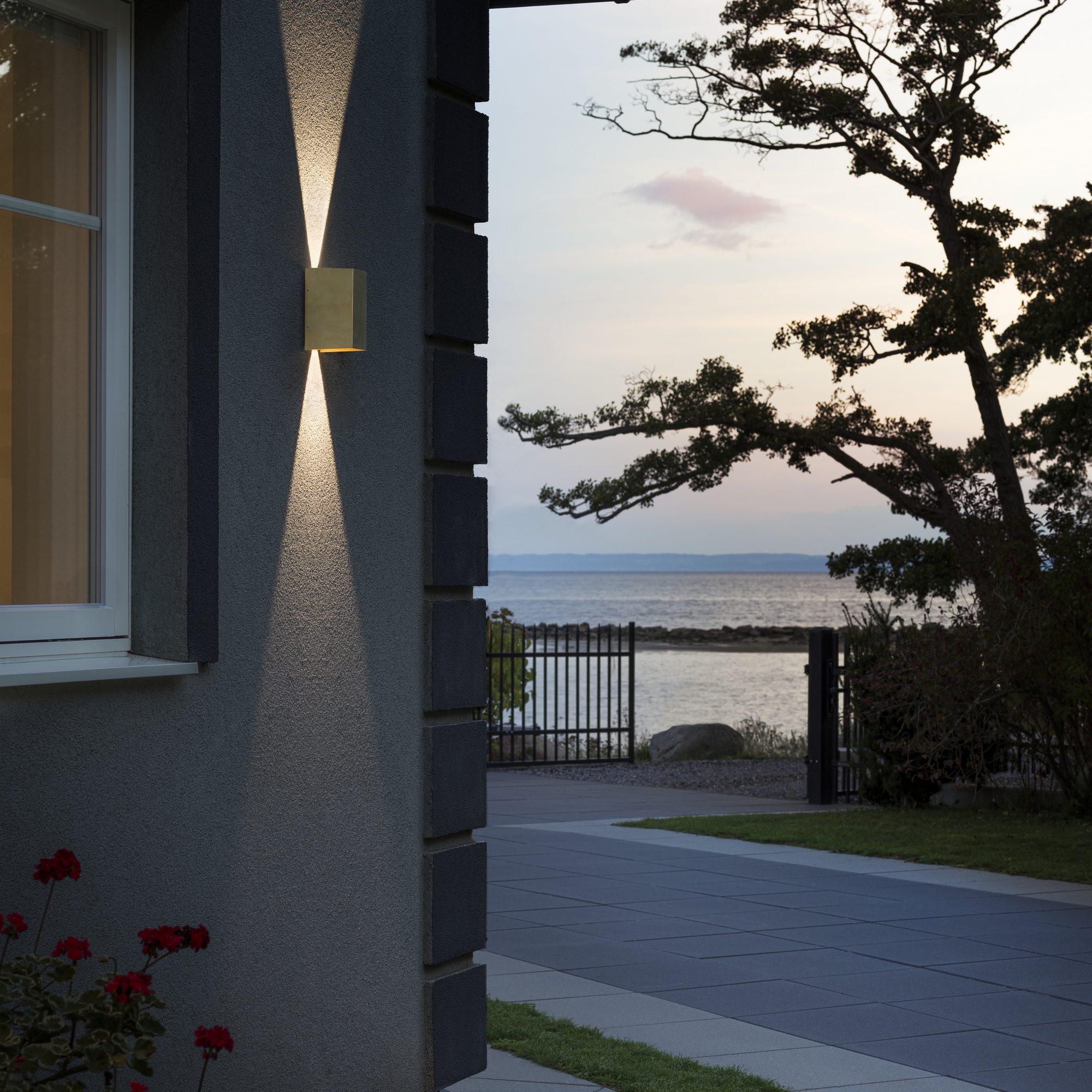 Vegglampe Gnosjö Konstsmide Cremona 2x3W Høyeffekt LED