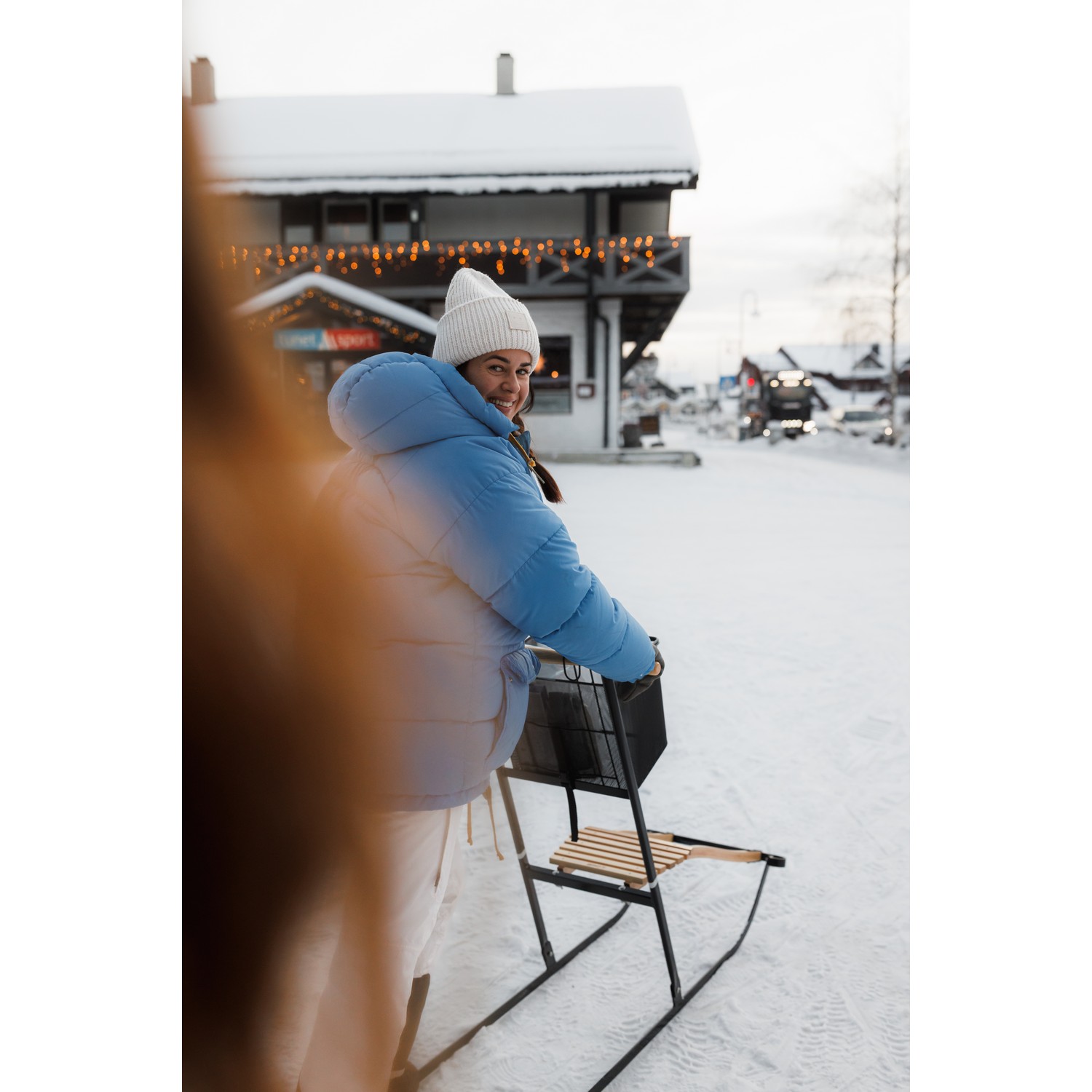 Spark Espegard Svart Stor