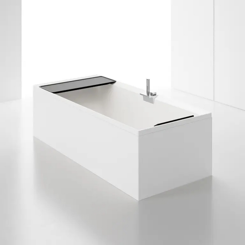 Badekar Novellini Divina B35 med 2 Paneler