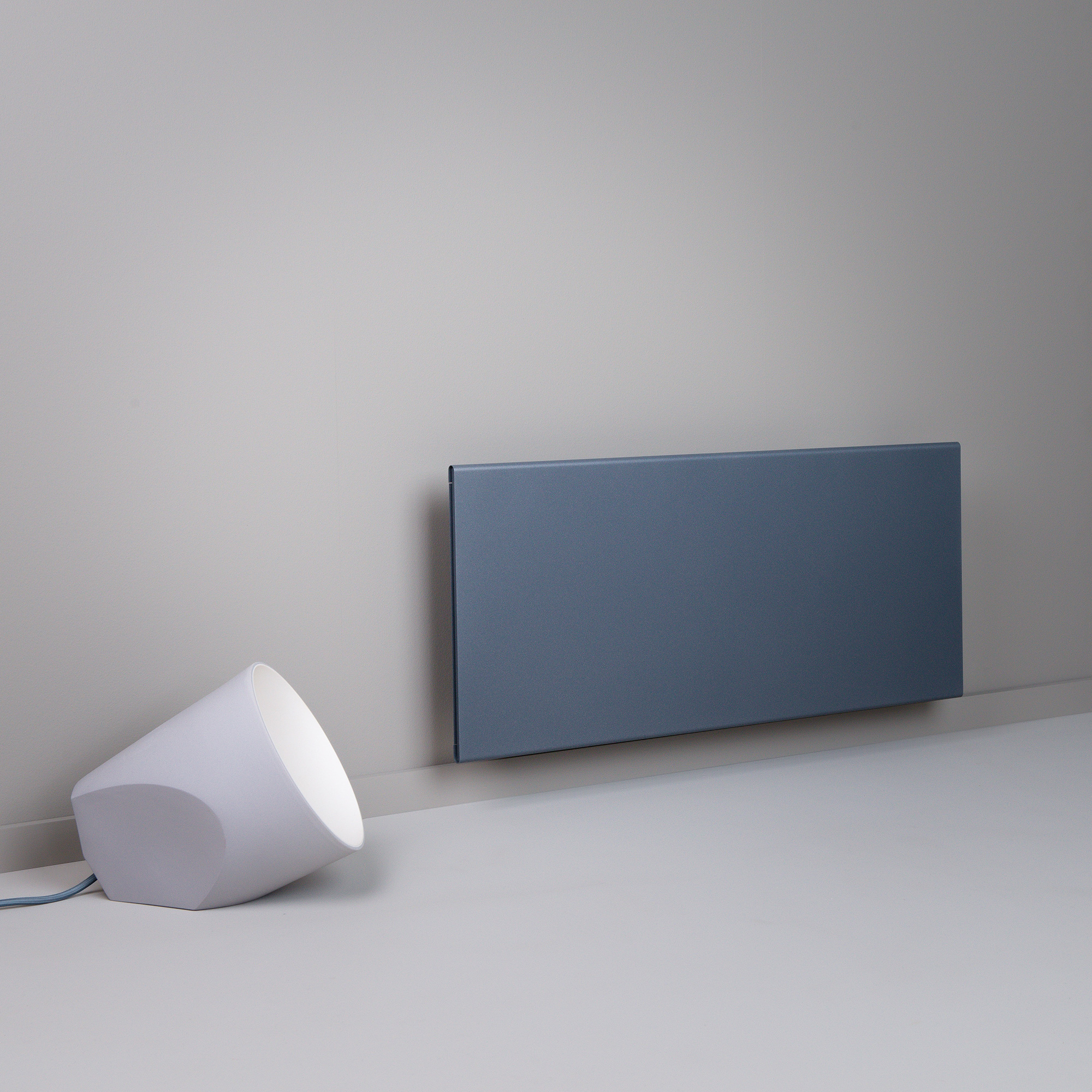 Panelovn Adax Neo H WT WiFi Grått