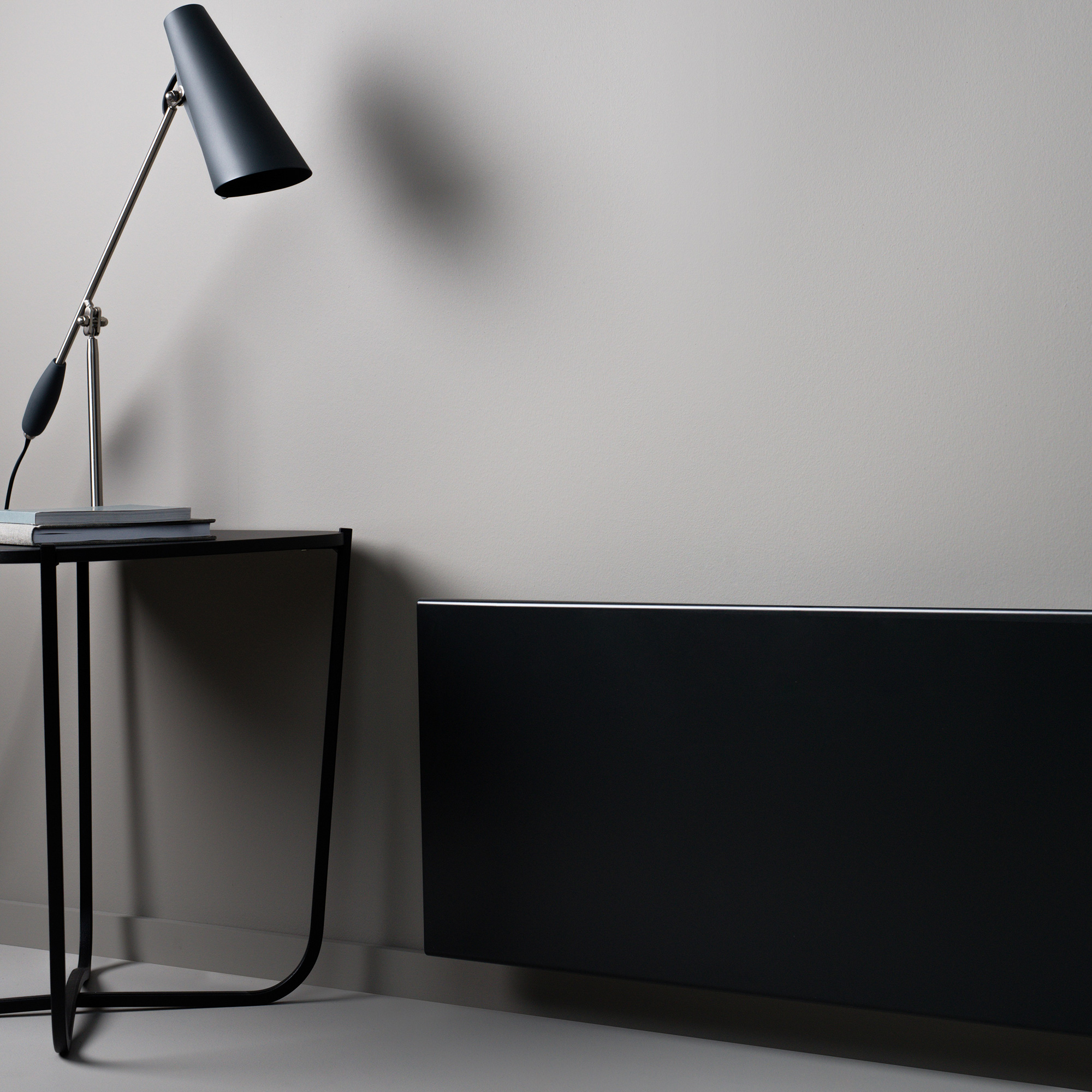 Panelovn Adax Neo H WT WiFi Sort