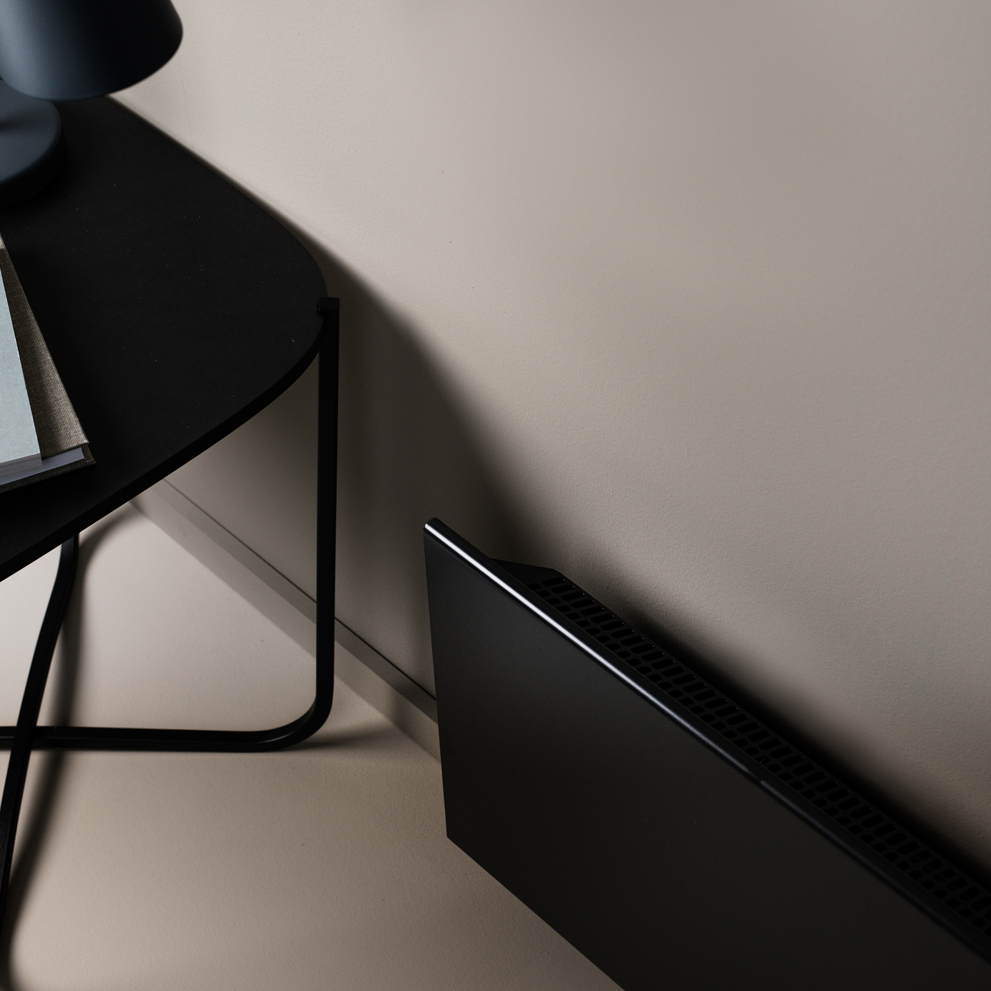 Panelovn Adax Neo L KWT WiFi Sort