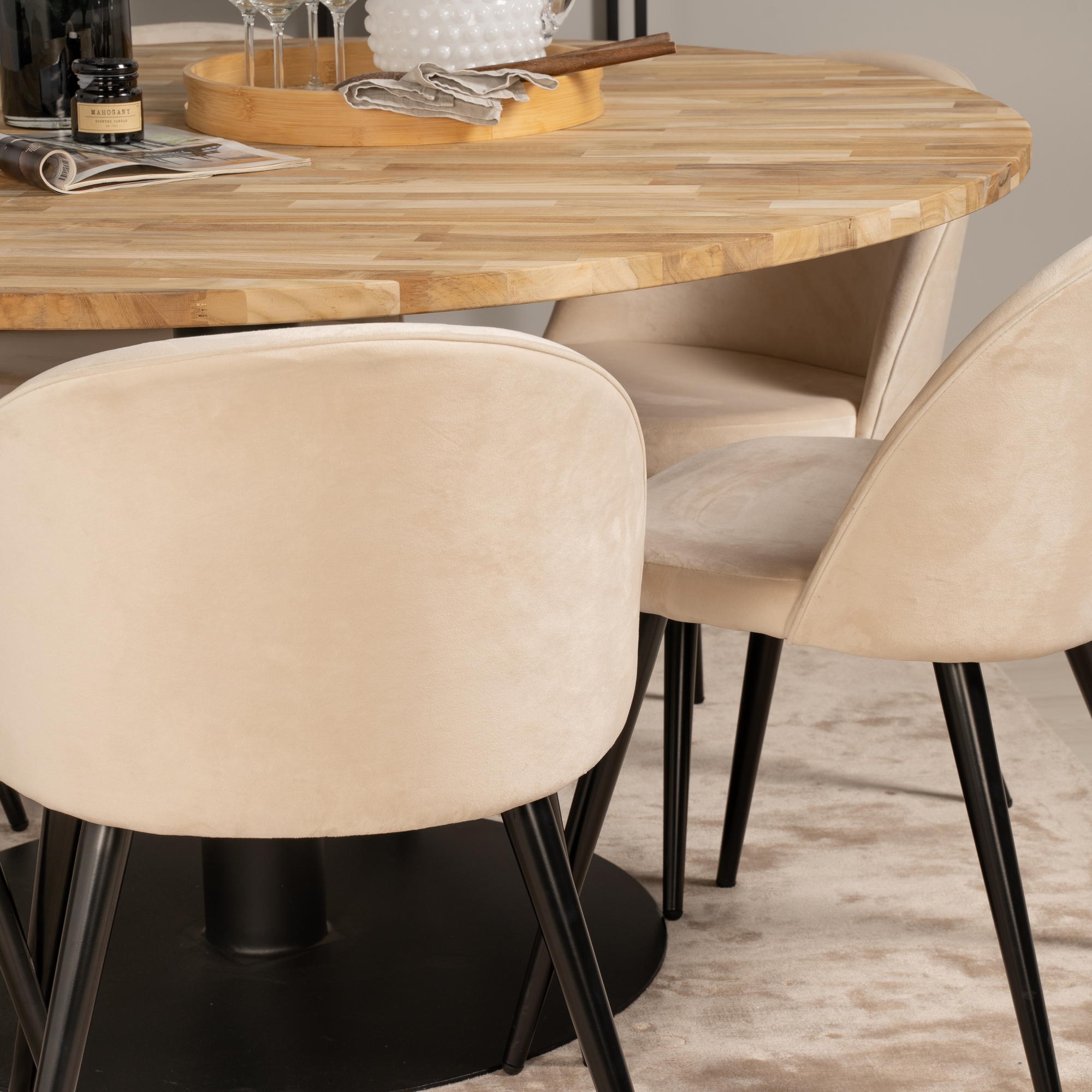 Spisegruppe Venture Home Cornelia med 6 Valentina Stoler