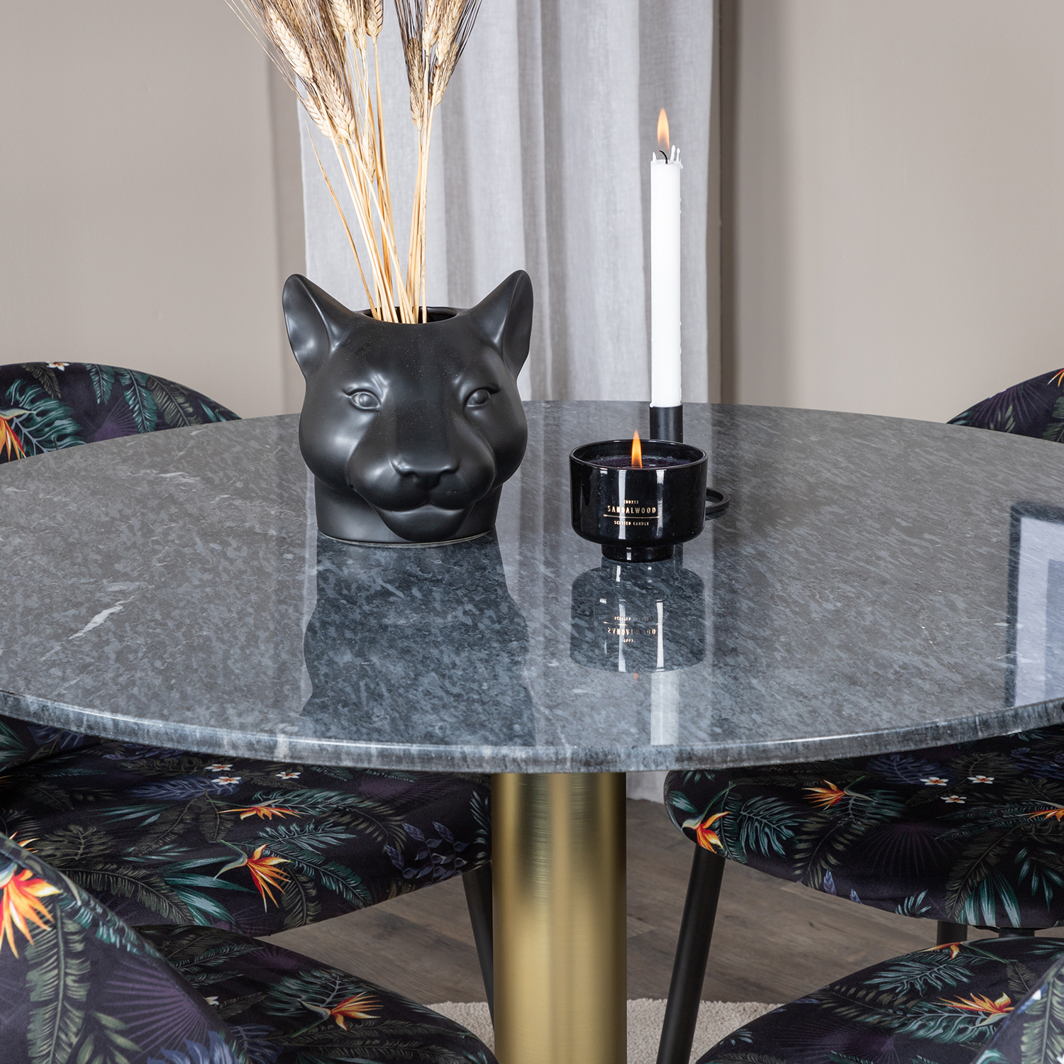 Spisegruppe Venture Home Estelle med 4 Valentina Stoler Polyester