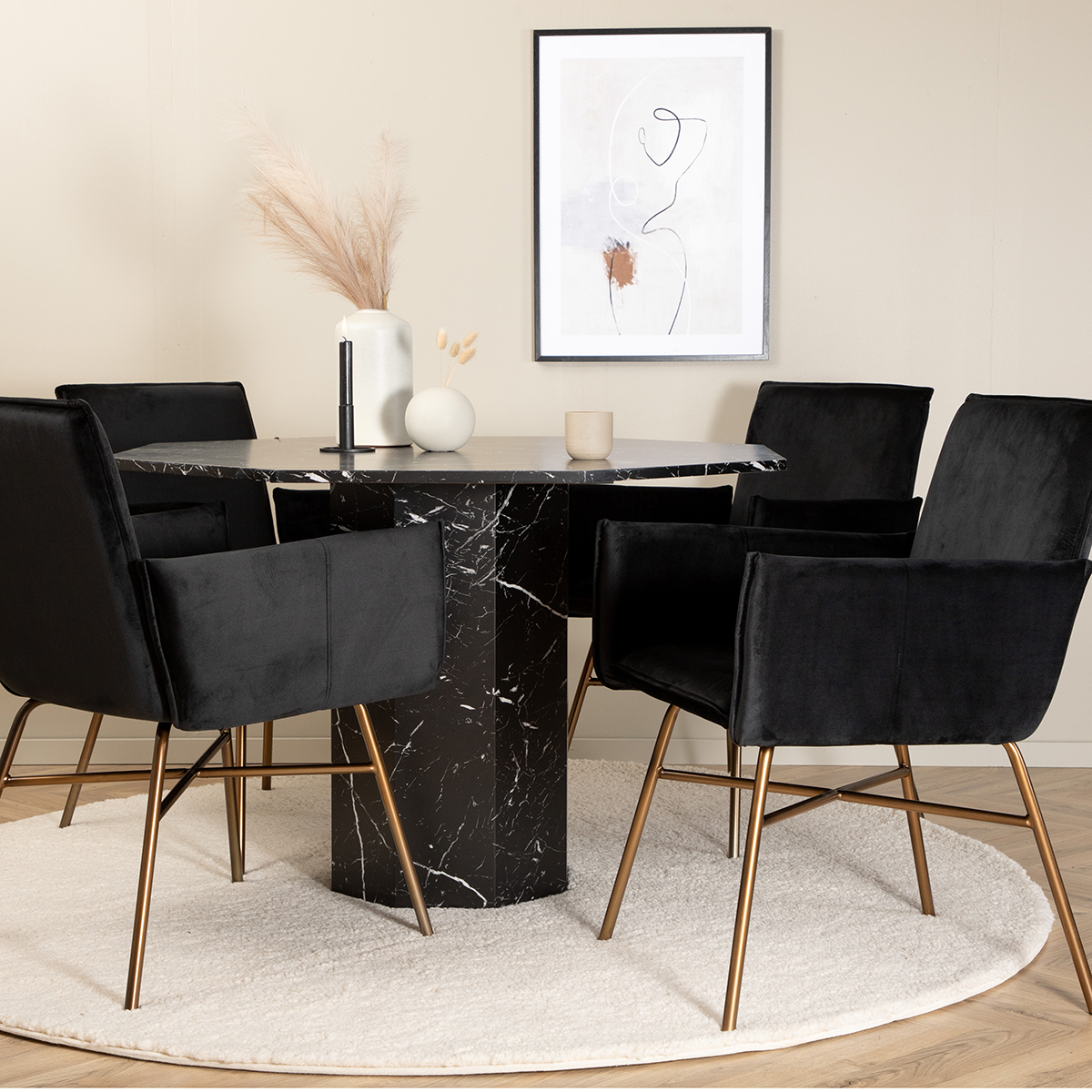 Spisegruppe Venture Home Monte Carlo Spisebord og Annika Spisestol