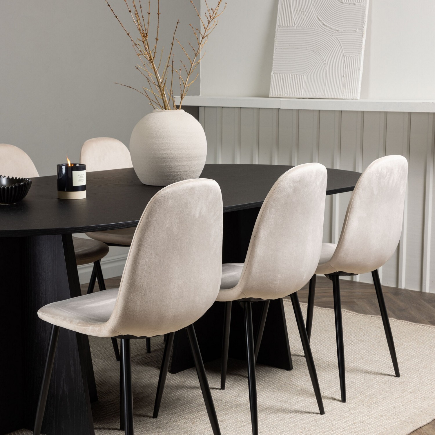 Spisegruppe Venture Home Bootcut Oval med 6 Polar Fløyel Stoler