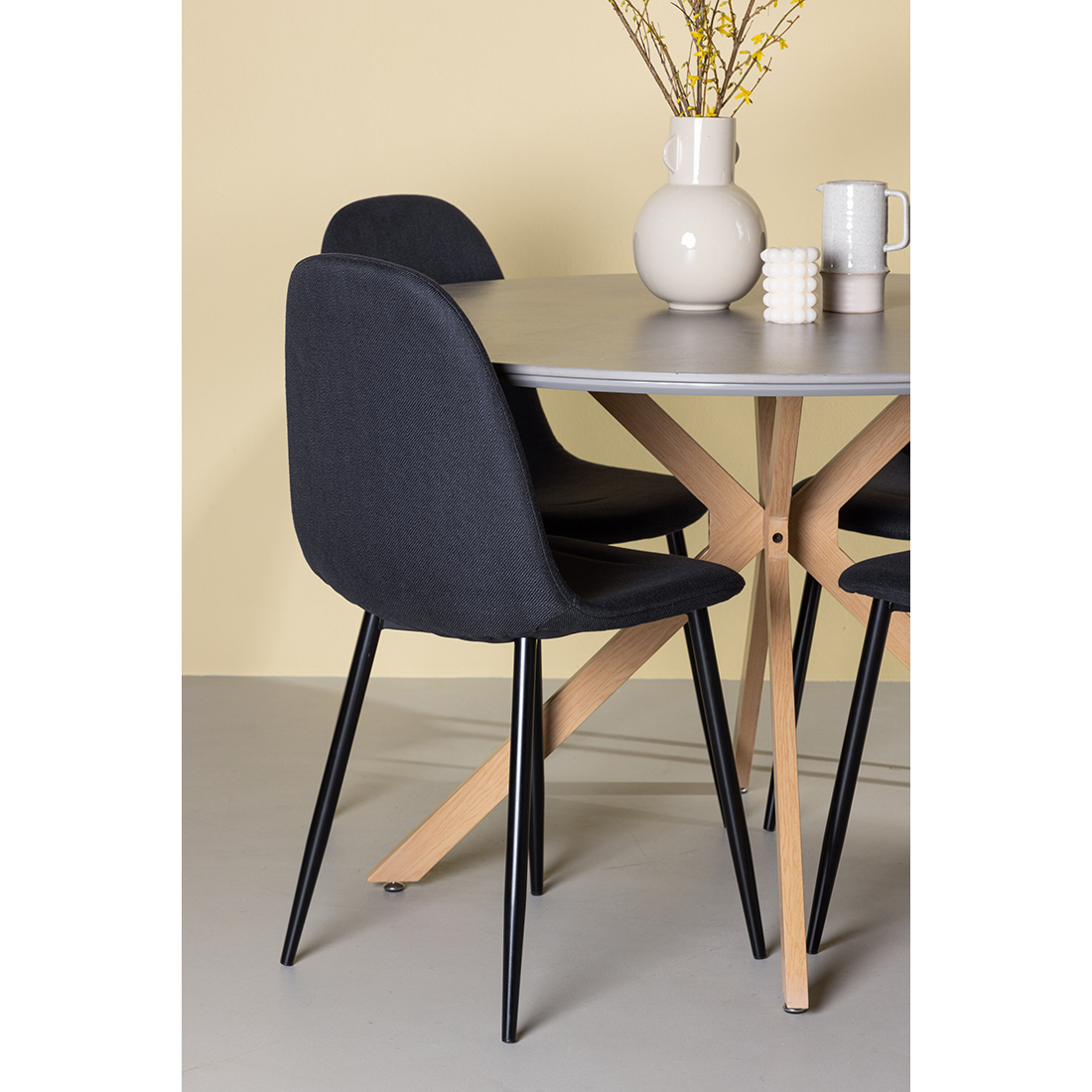 Spisegruppe Venture Home Piazza Ø120 cm med 4st Polar Spisestoler