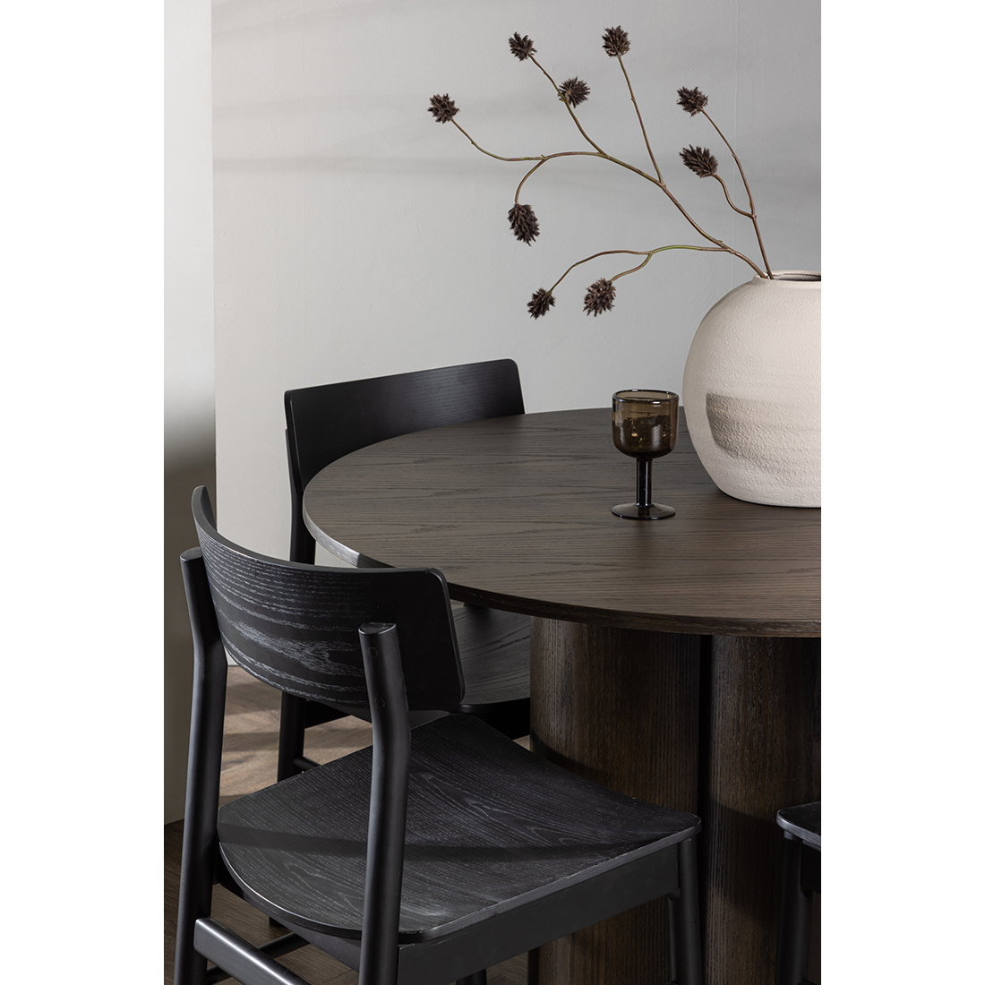 Spisegruppe Venture Home Olivia Ø110 cm med 4st Montros Spisestoler