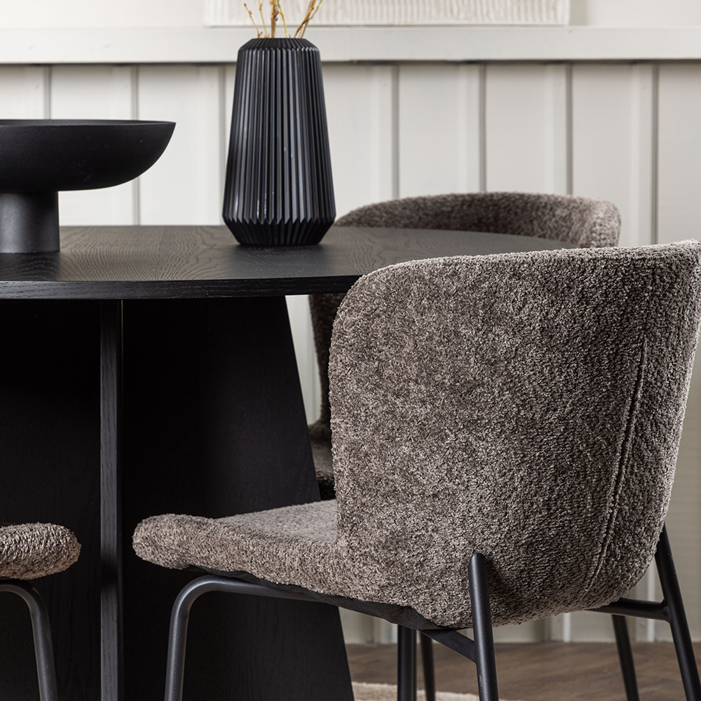 Spisegruppe Venture Home Bootcut Ø110 cm med 4 Modesto Stoler