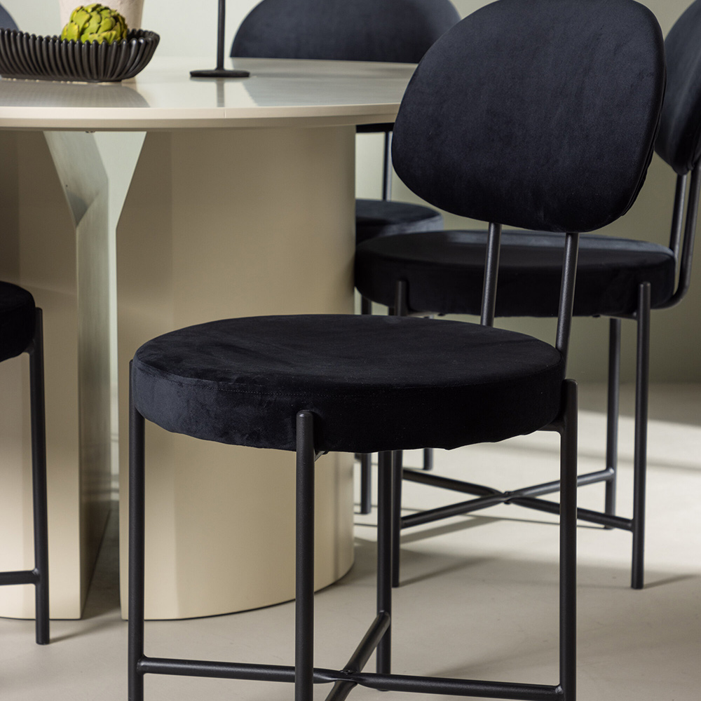 Spisegruppe Venture Home Sandvik med 6 Stella Stoler