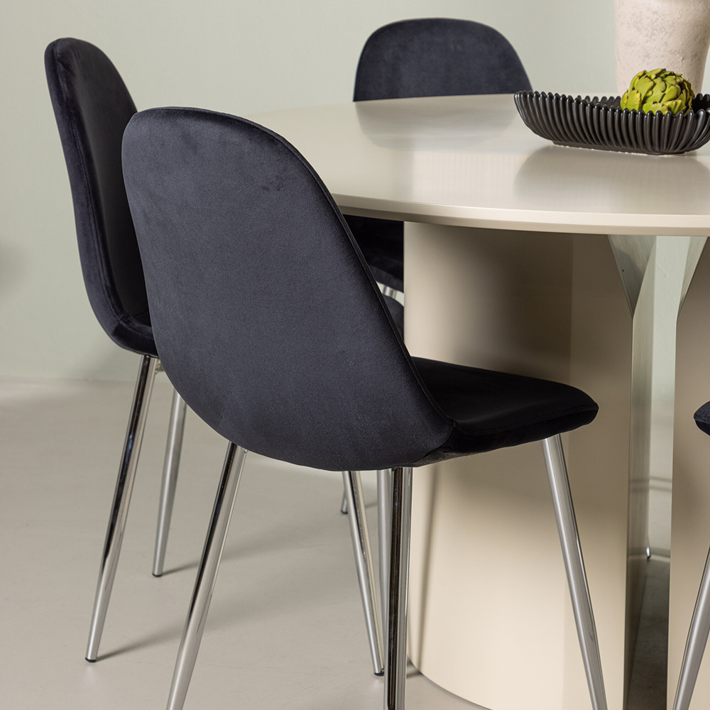 Spisegruppe Venture Home Sandvik med 6 Polar Fløyel Stoler