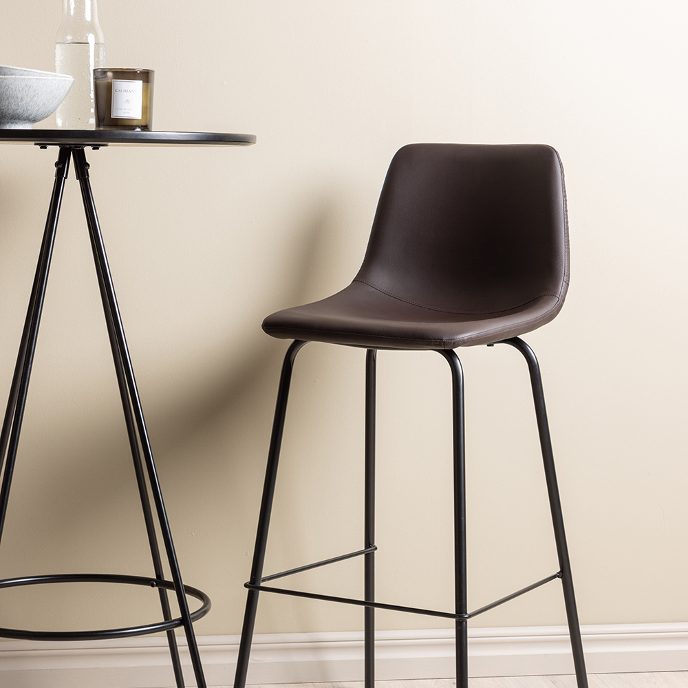 Spisegruppe Venture Home Bistro Ø60 cm med 2 stk Alexi Stoler