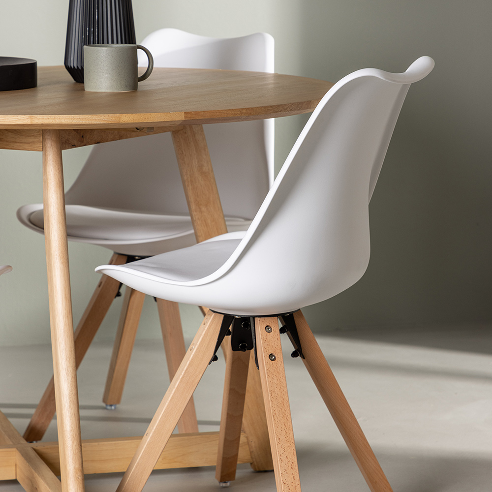 Spisegruppe Venture Home Yakidon Ø120 cm med 4 stk Zeno Stoler