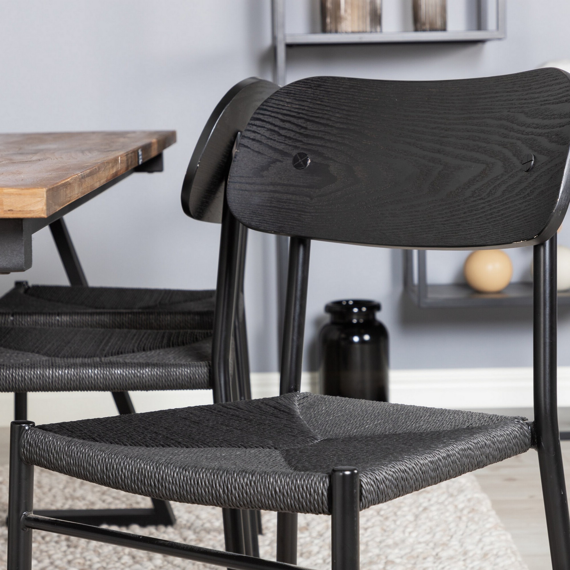 Spisegruppe Venture Home Jakarta med 6stk Polly Stoler